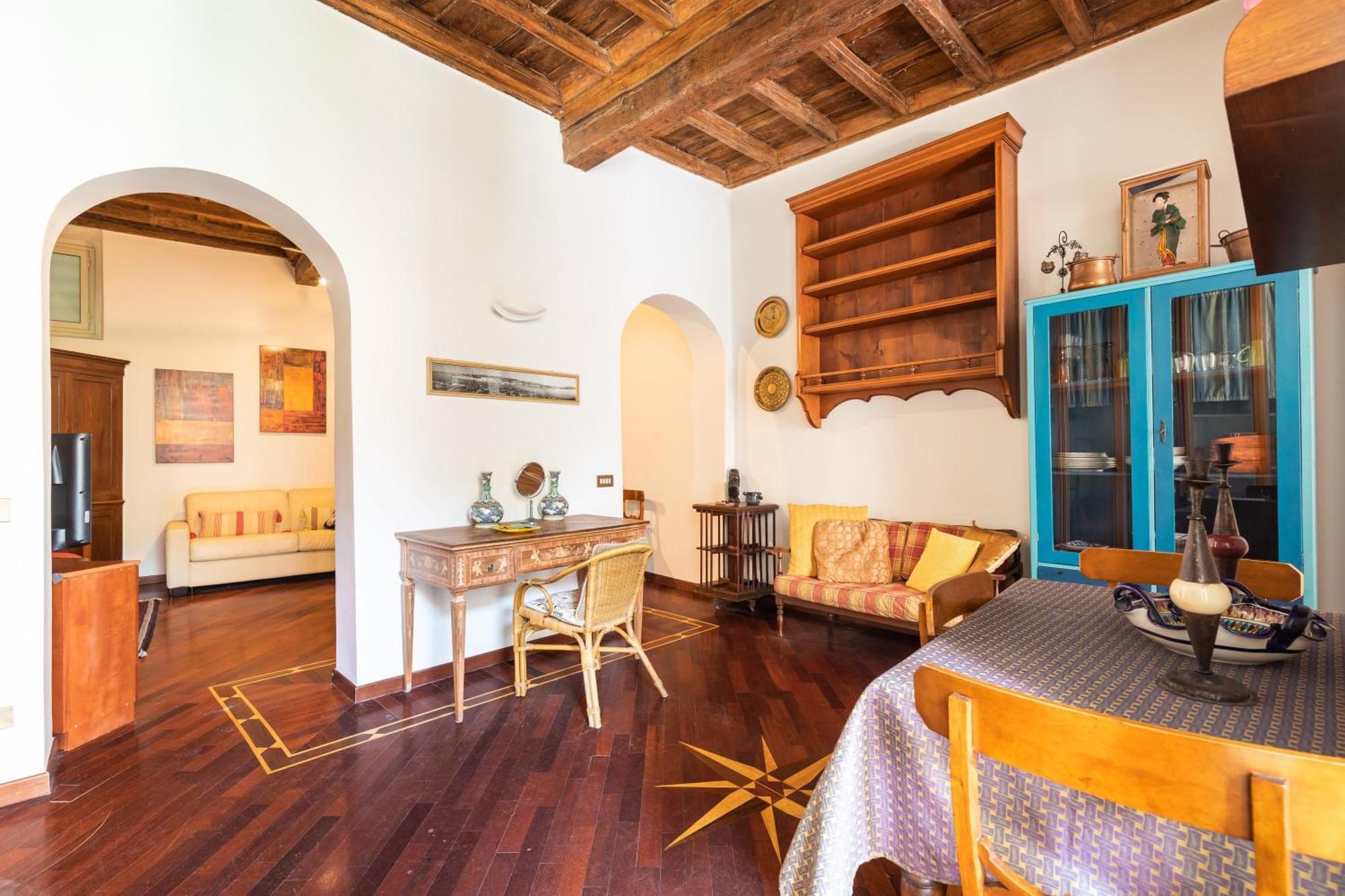 Scala Charming | Romeloft Leilighet Roma