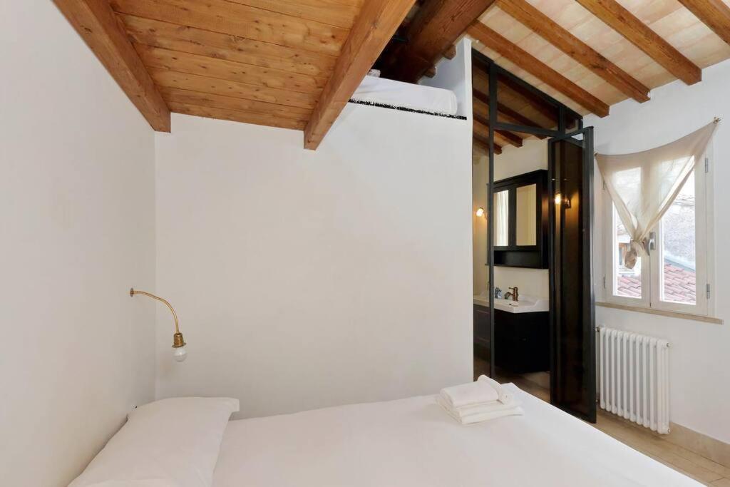 Pantheon Stylish Attic * Roma