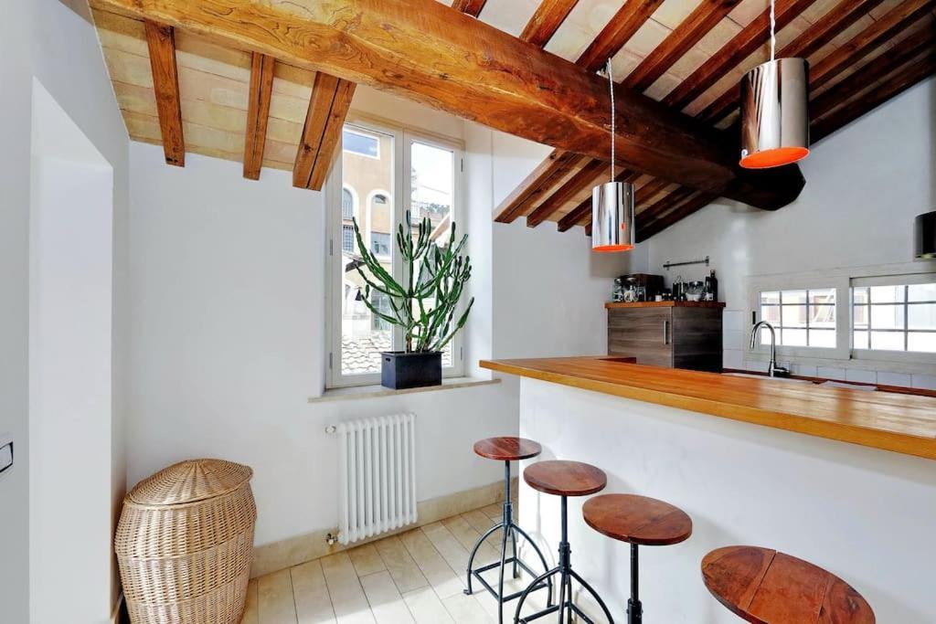 Pantheon Stylish Attic Leilighet *
