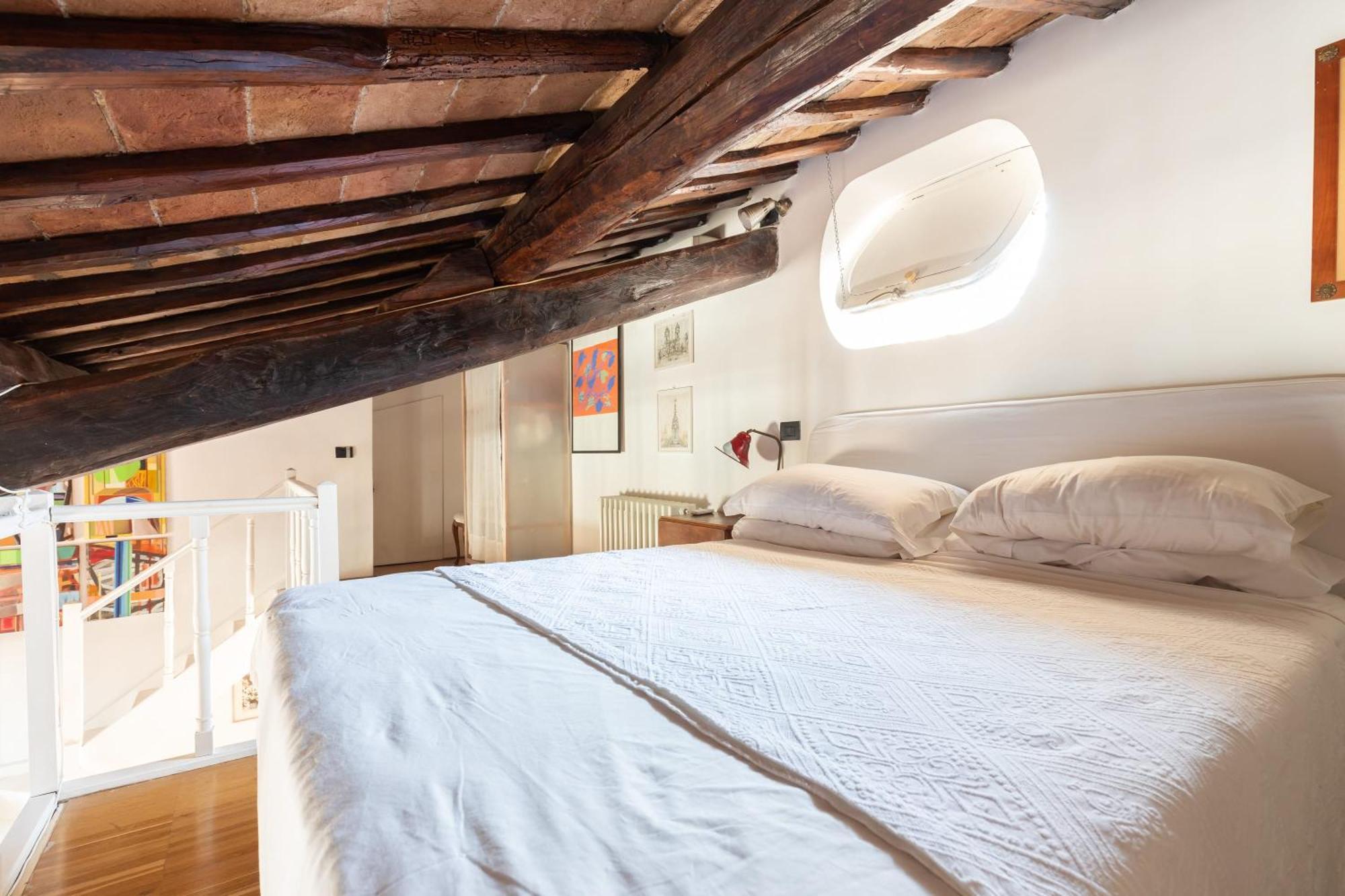 Appartamento Farnese Stunning Penthouse | Romeloft
