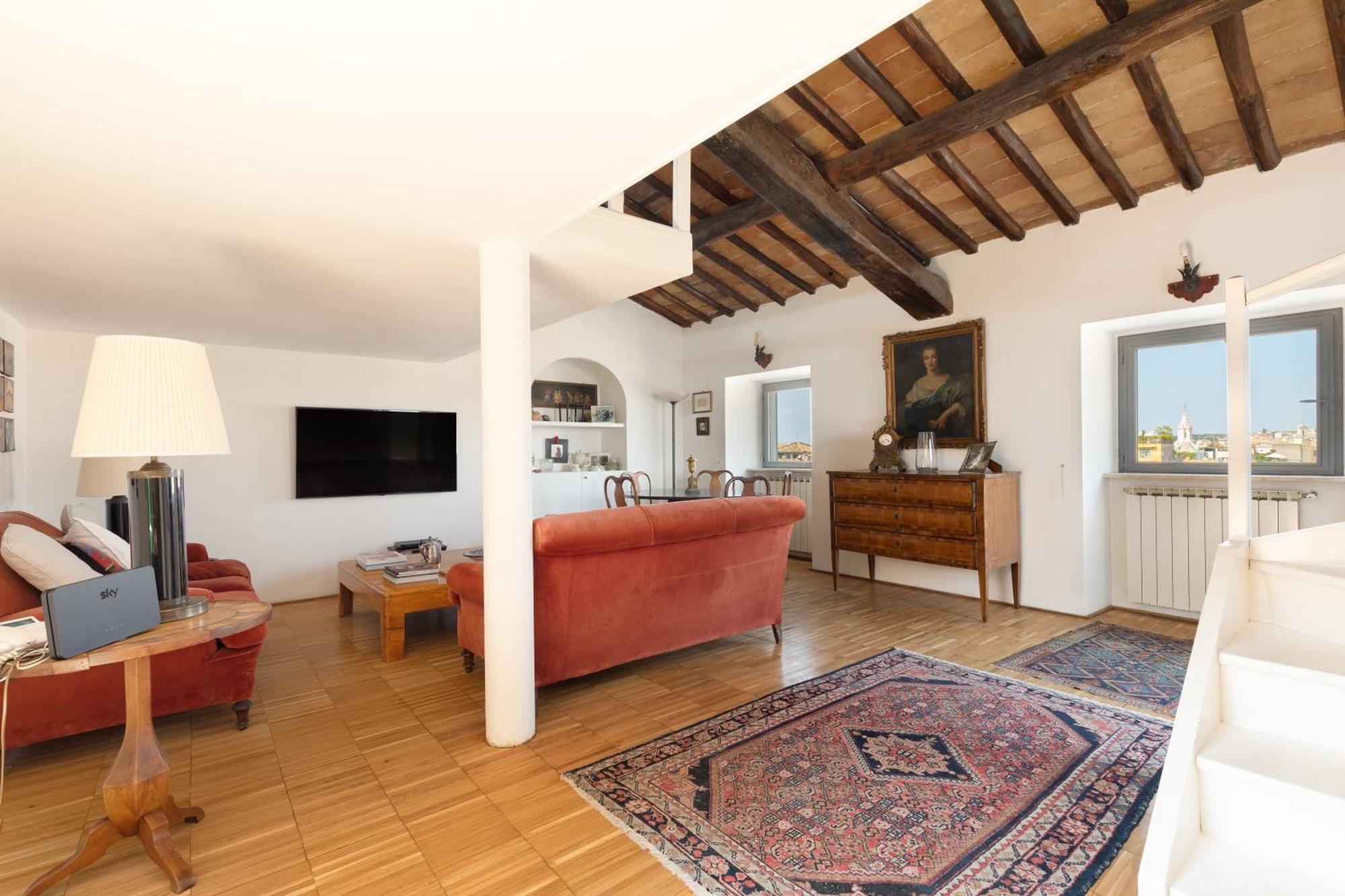 Farnese Stunning Penthouse | Romeloft Appartamento *