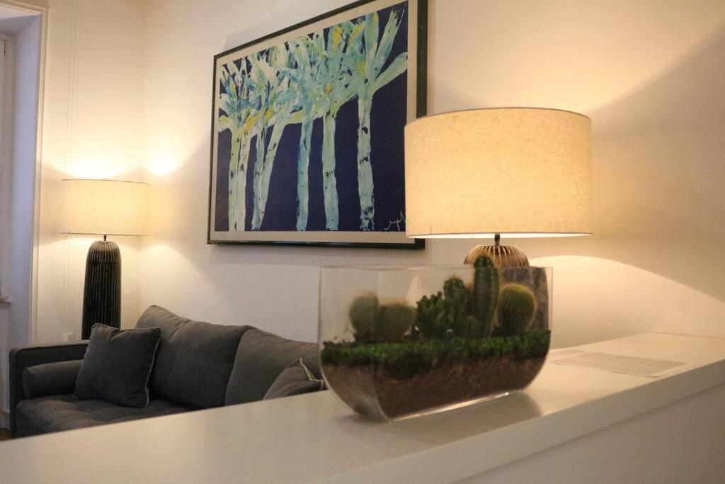 Trevi Fountain Luxury Flat *