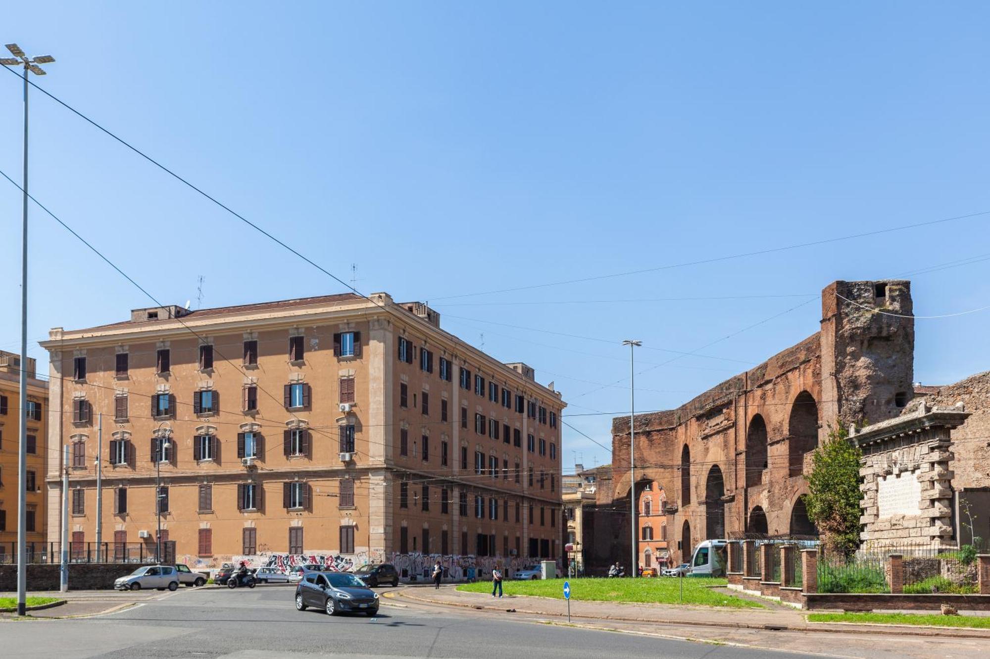 Hostly-colorhome Midtown Apartamento Roma