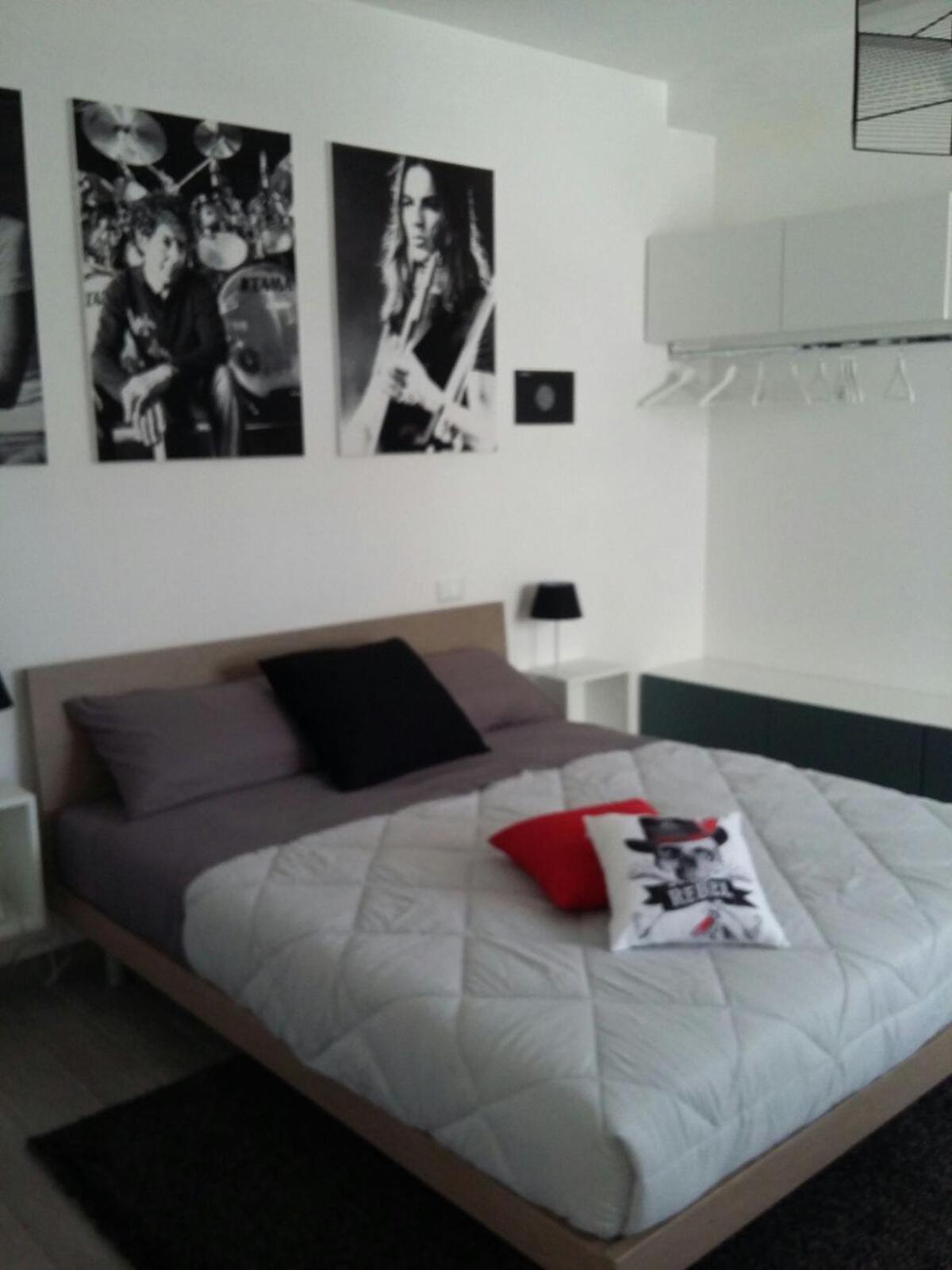Terry Columbus Apartment *