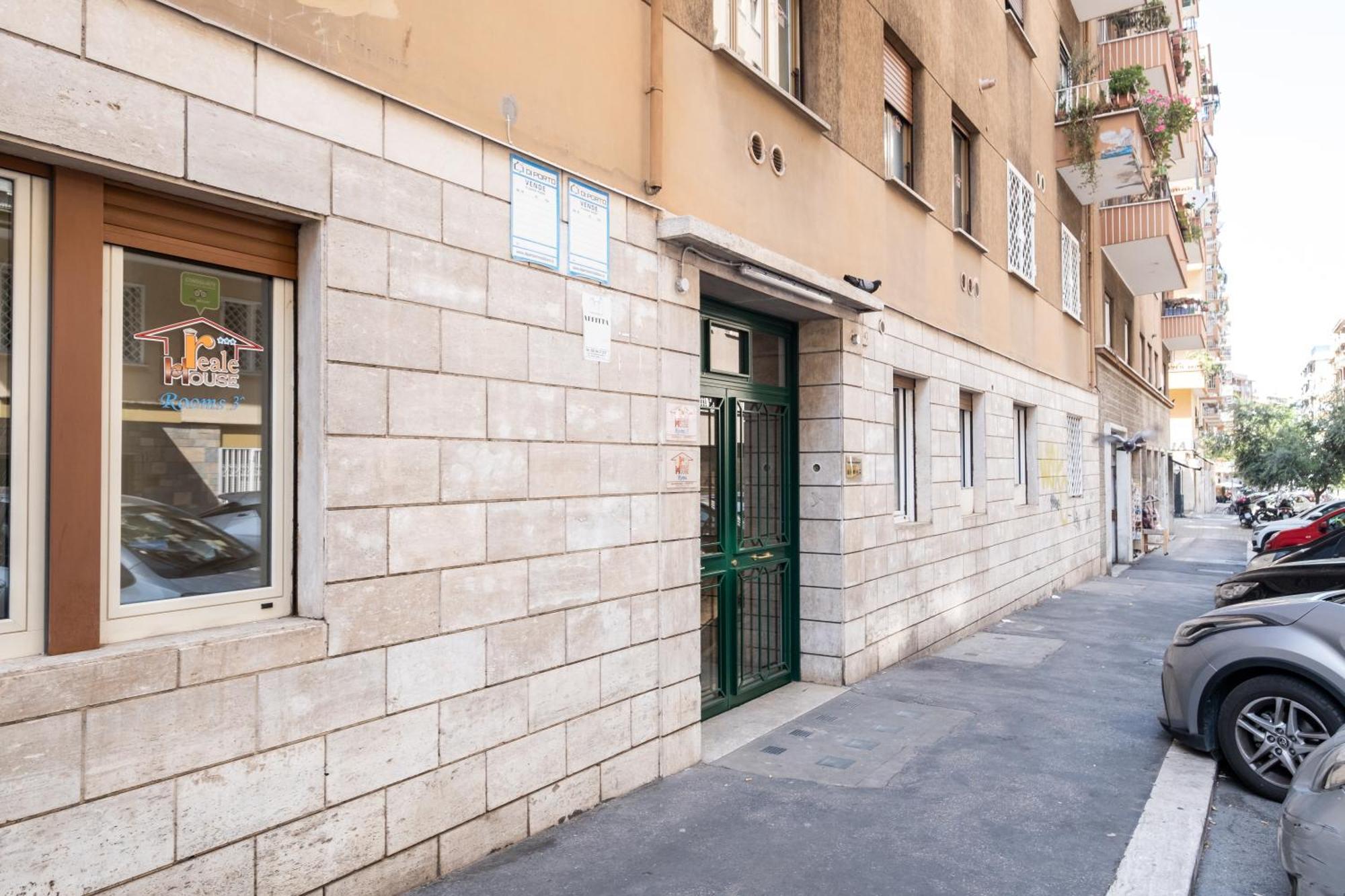 4bnb - Reale House * Roma