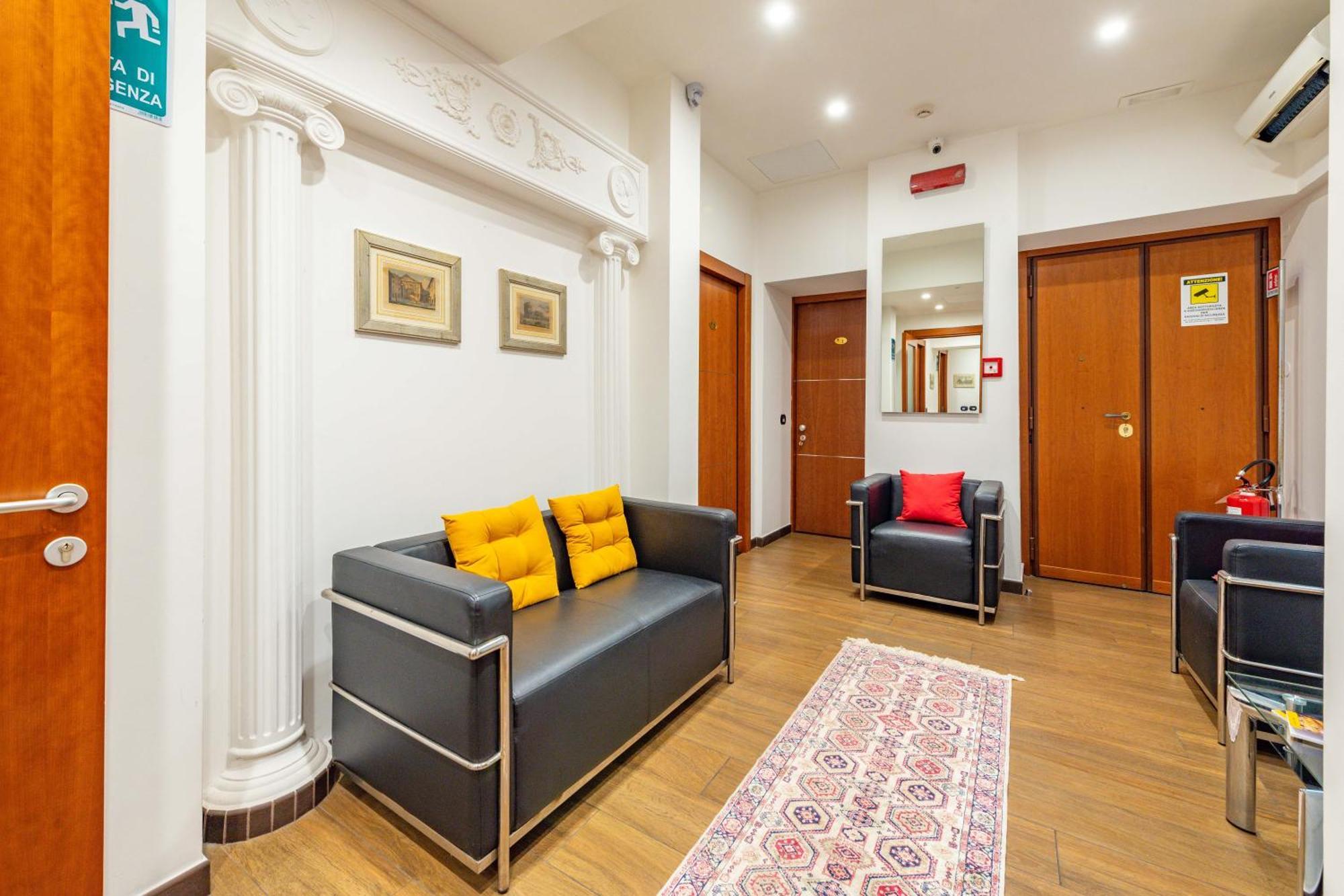 Andenis Tiber House *