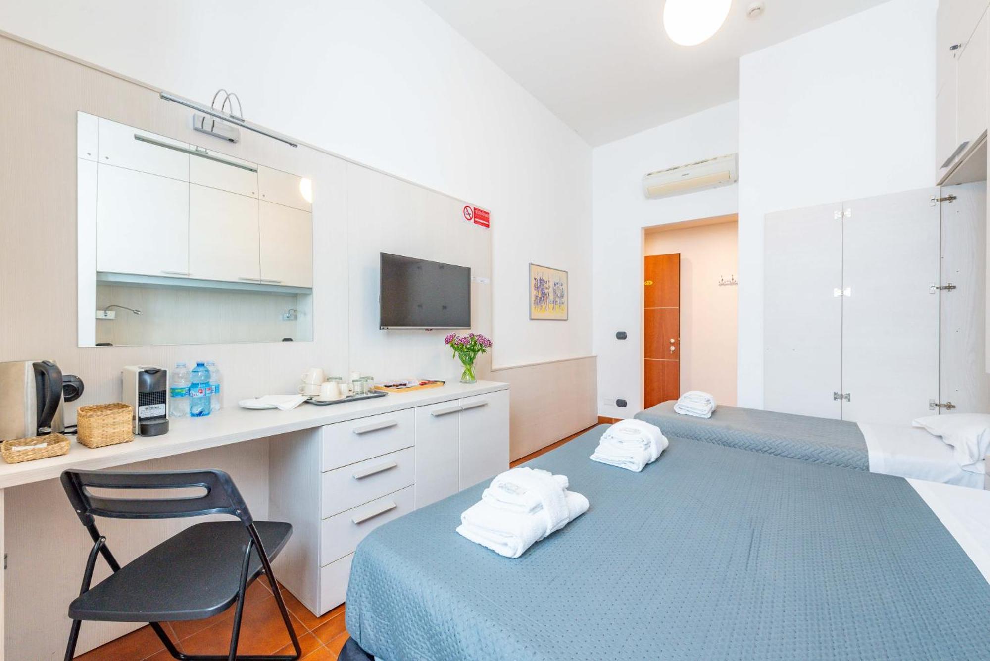 Andenis Tiber House *