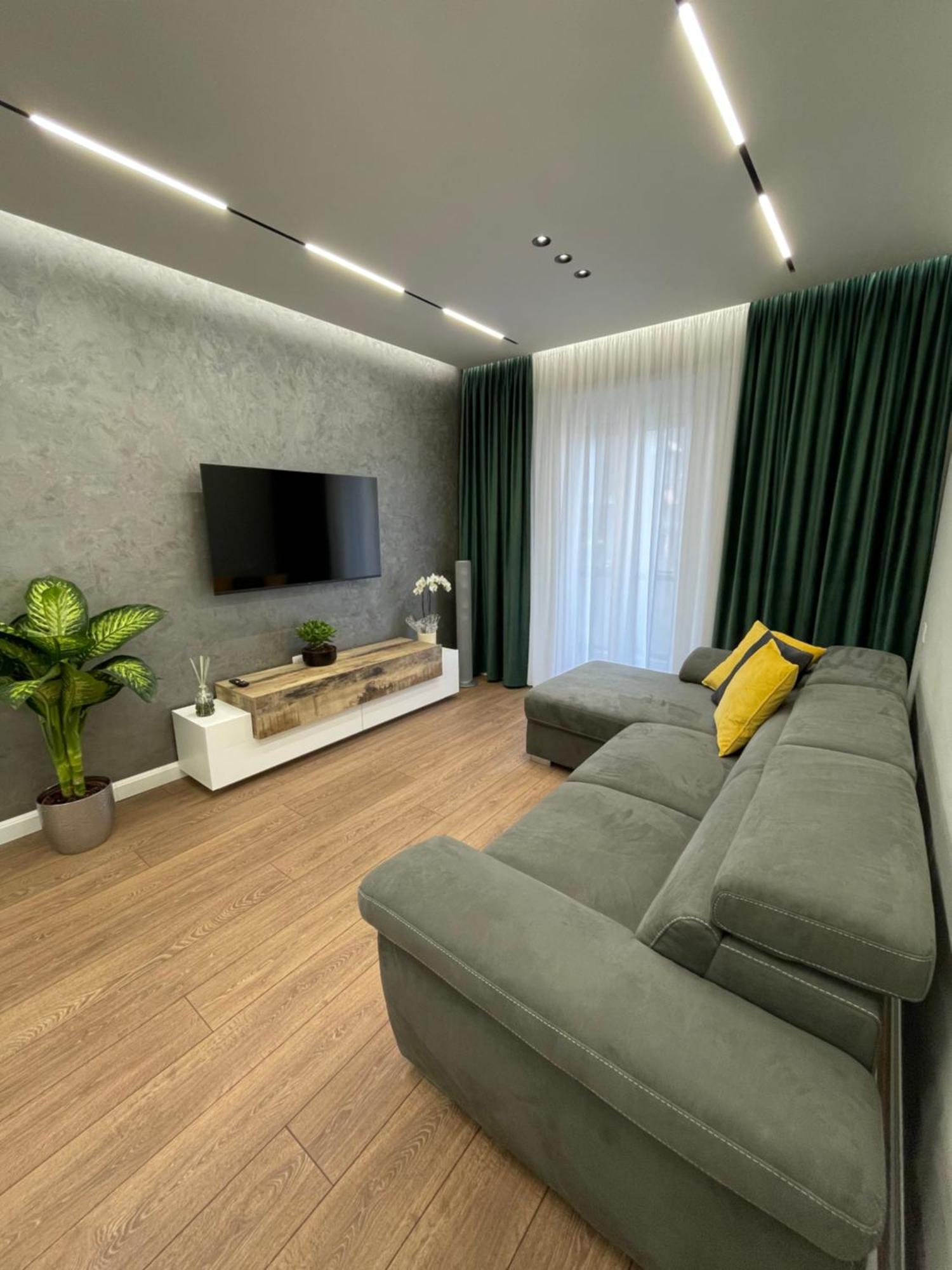Apartment Sole House