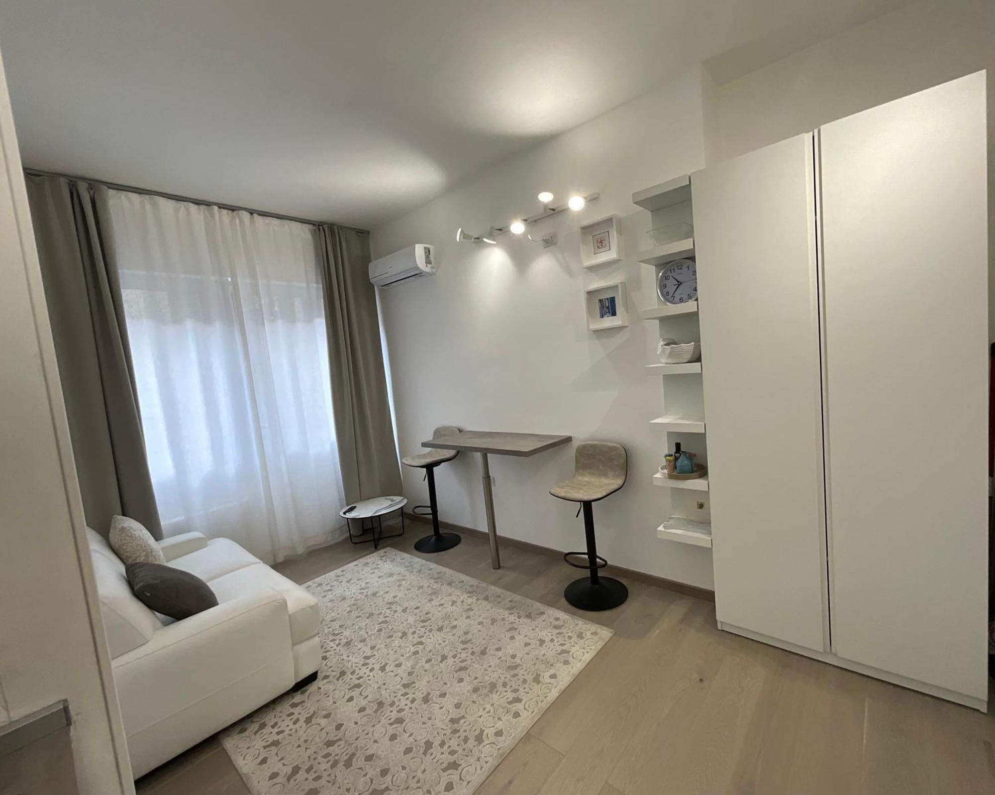 Bilocale San Giovanni Design Apartament Apartment *