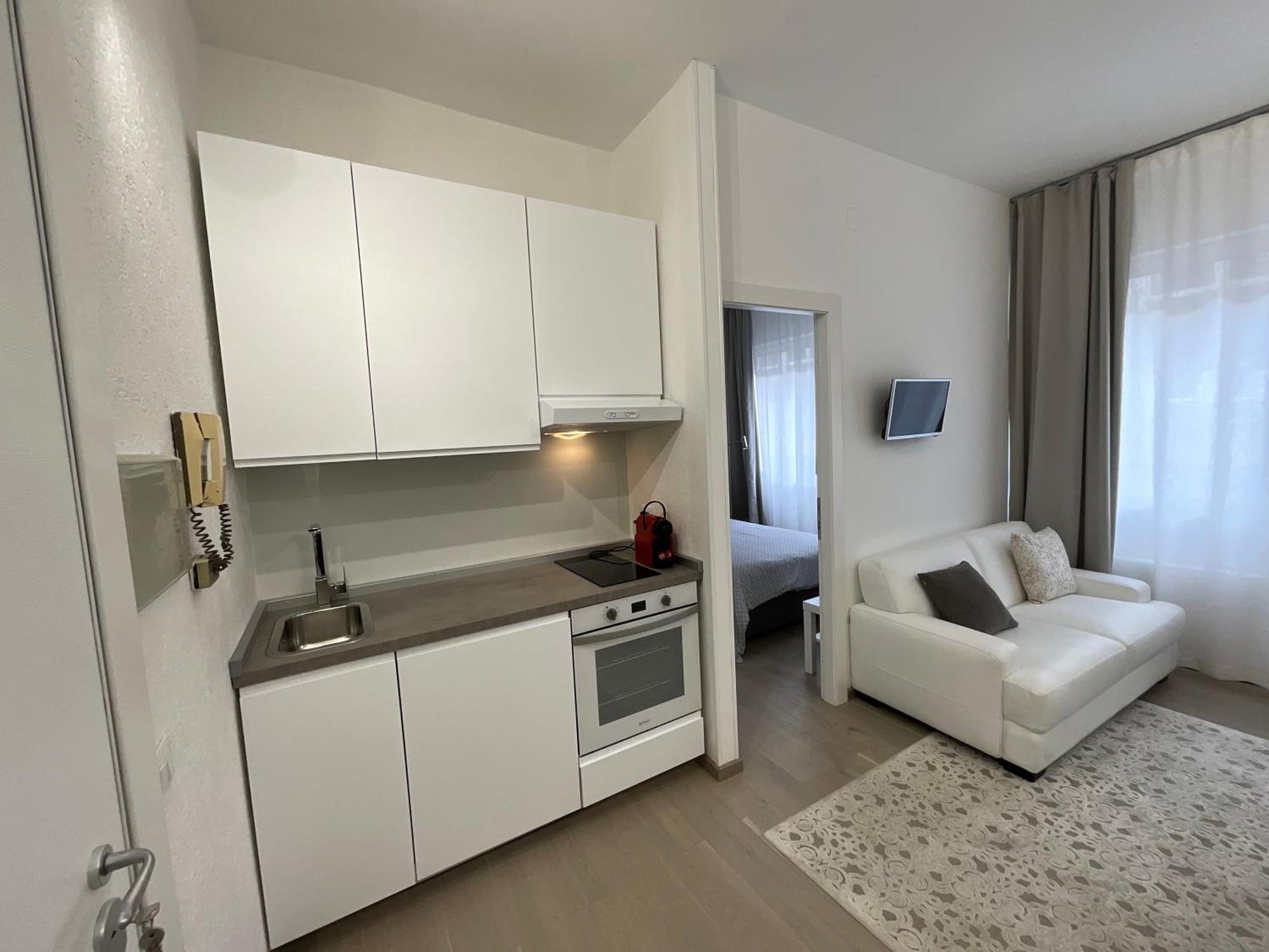 Bilocale San Giovanni Design Apartament Apartment *