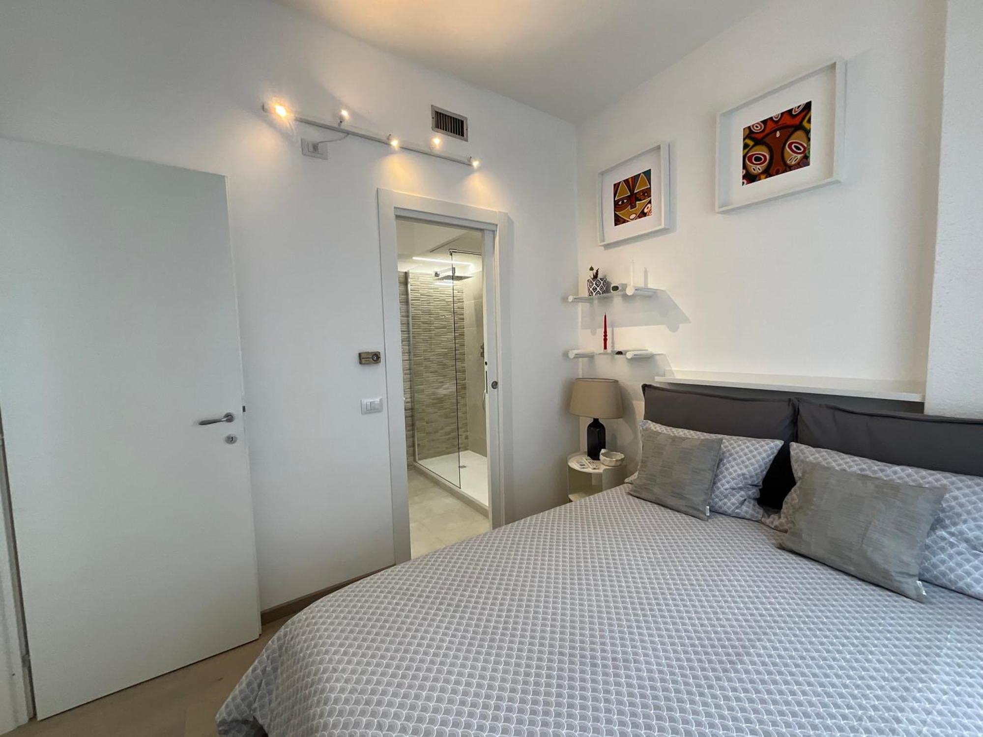 Apartment Bilocale San Giovanni Design Apartament Rom