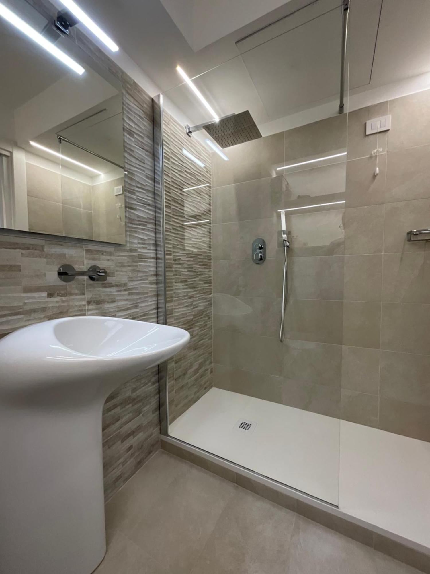 Apartment Bilocale San Giovanni Design Apartament