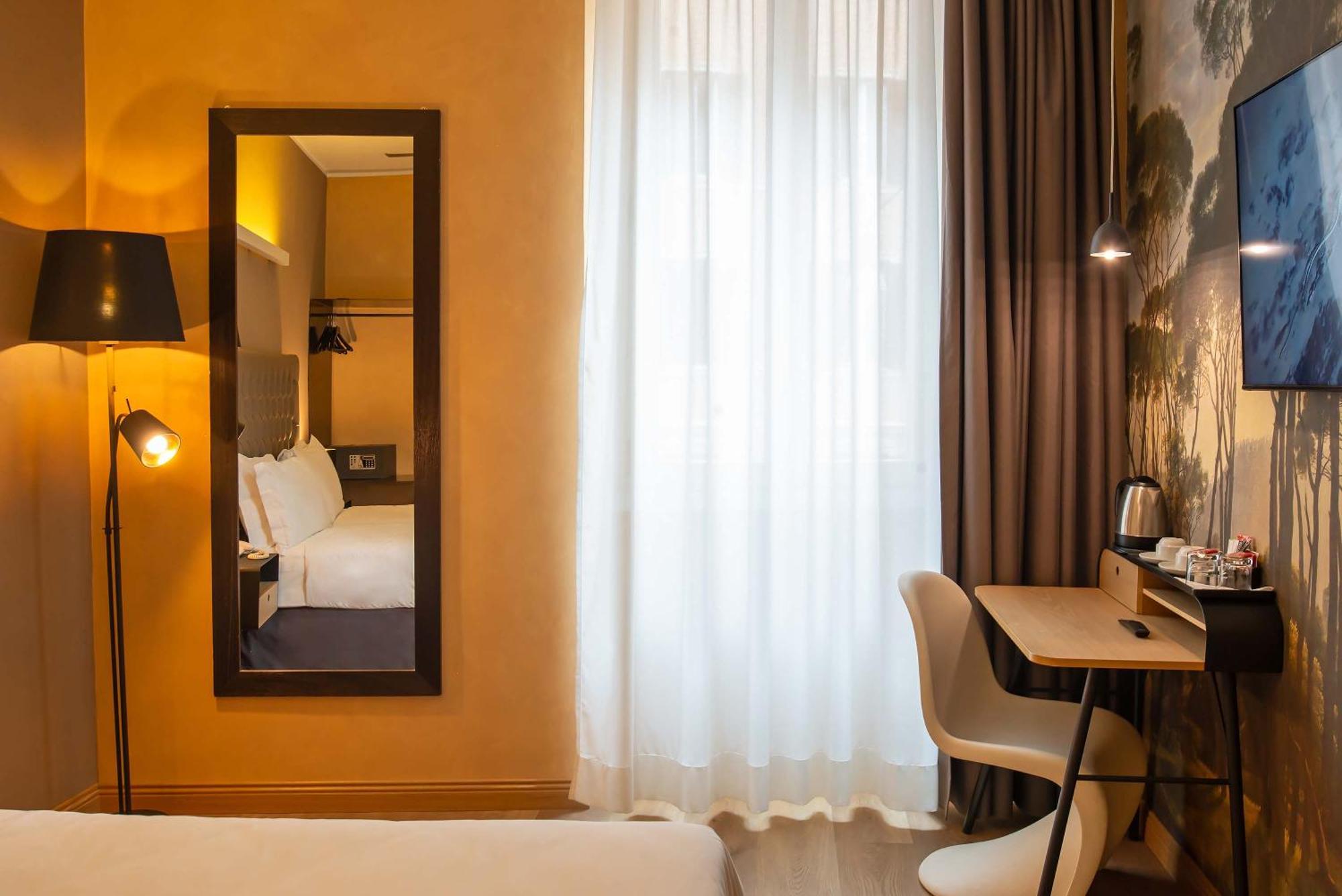 Elite Hotel