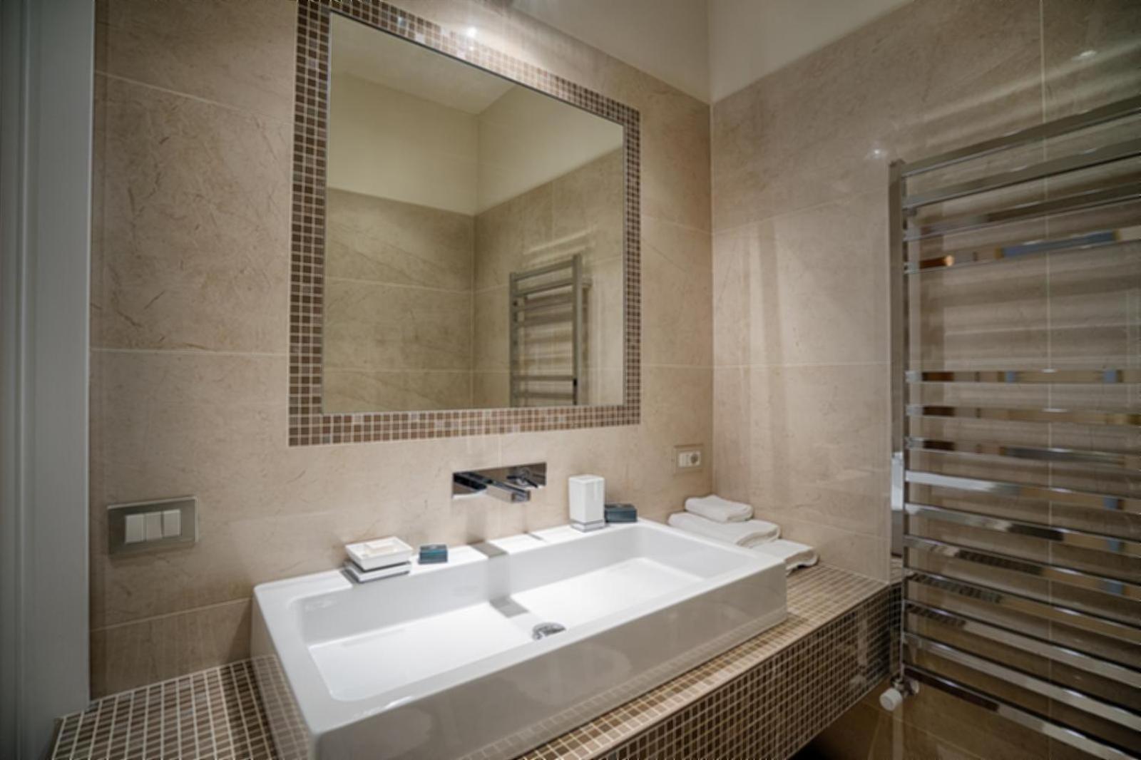 Frezza - Alta Luxury Apartment