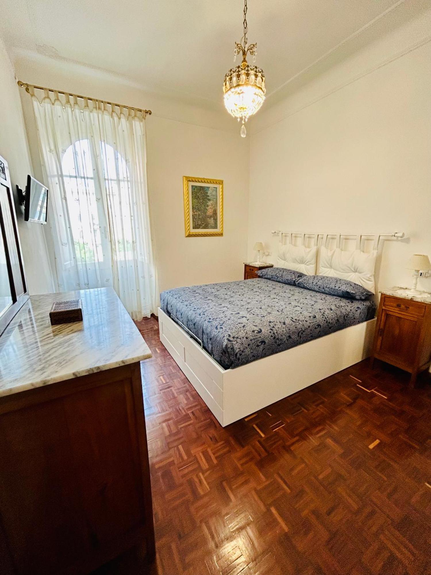 Prati Di Borgo Roma