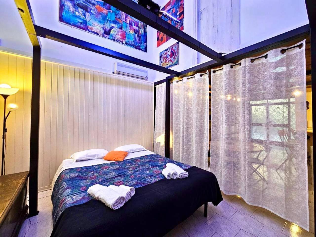 Apartamento L'atelier ~ Mostra Sospesa *