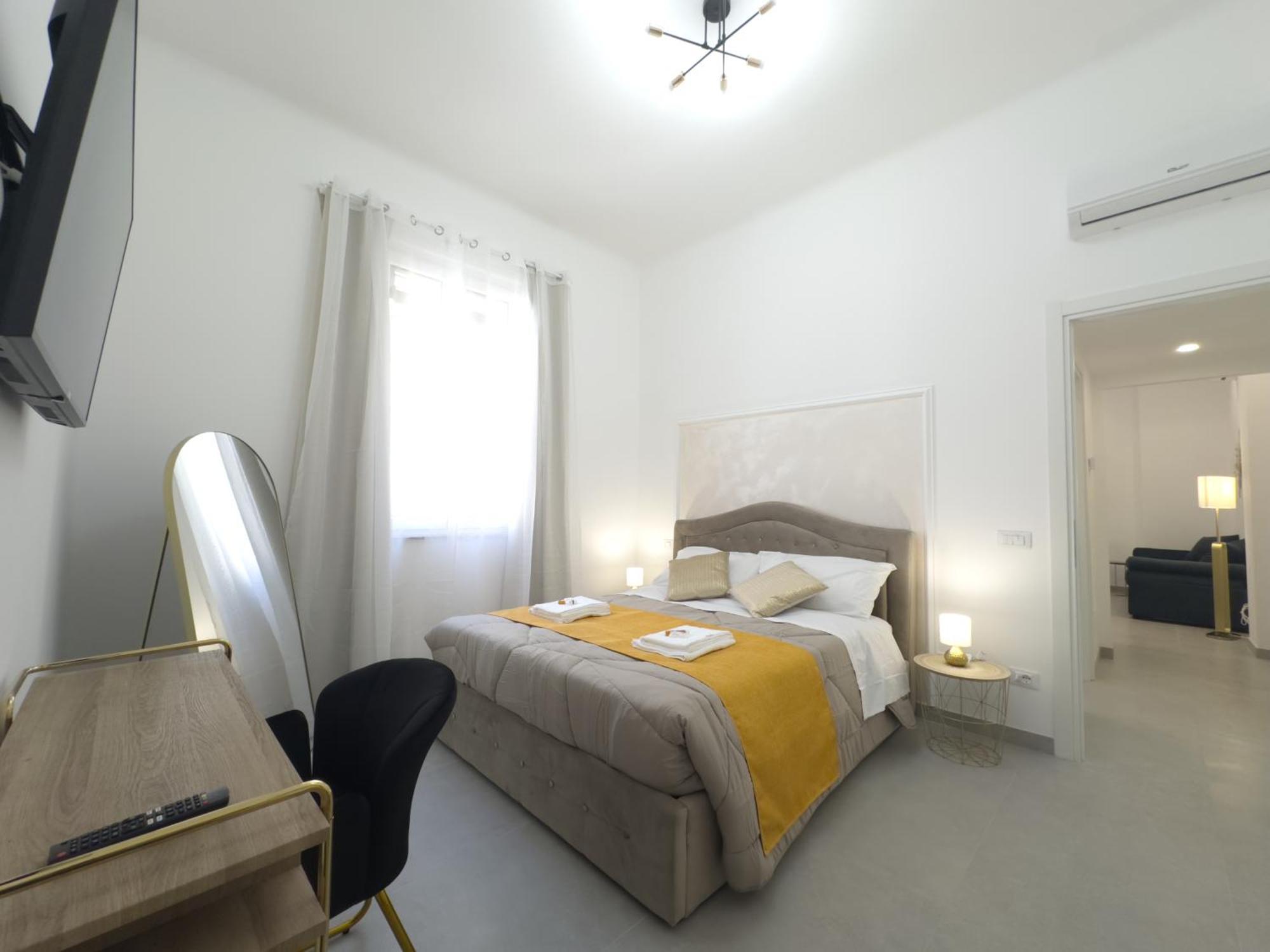 Deluxe Centro - Borghese * Rom