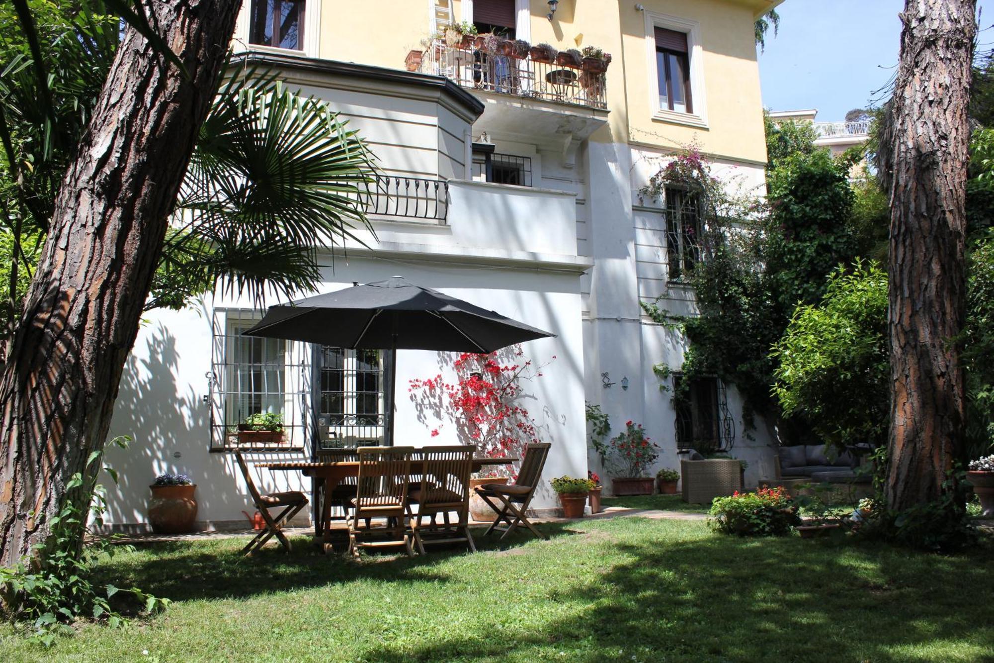 Apartment Giardino Dei Giganti, 5 Minute Walk To The Subway B *