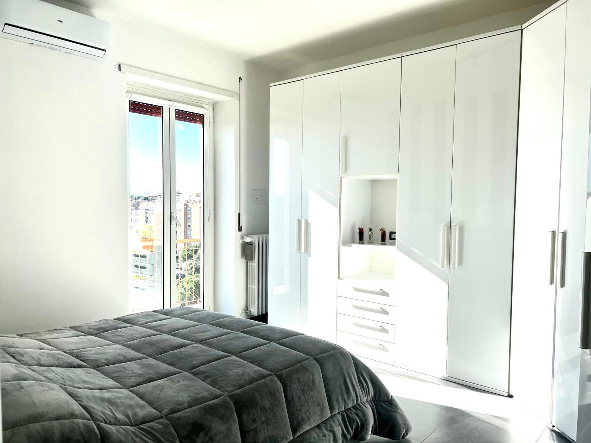 Sun House San Paolo Roma