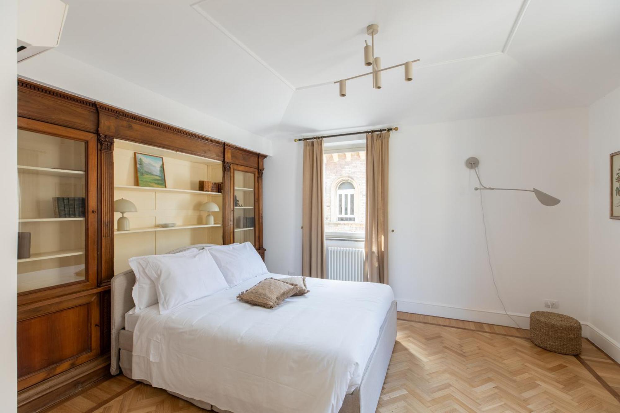 Apartamento Iflat Trastevere Stylish 4 Bedroom Penthouse