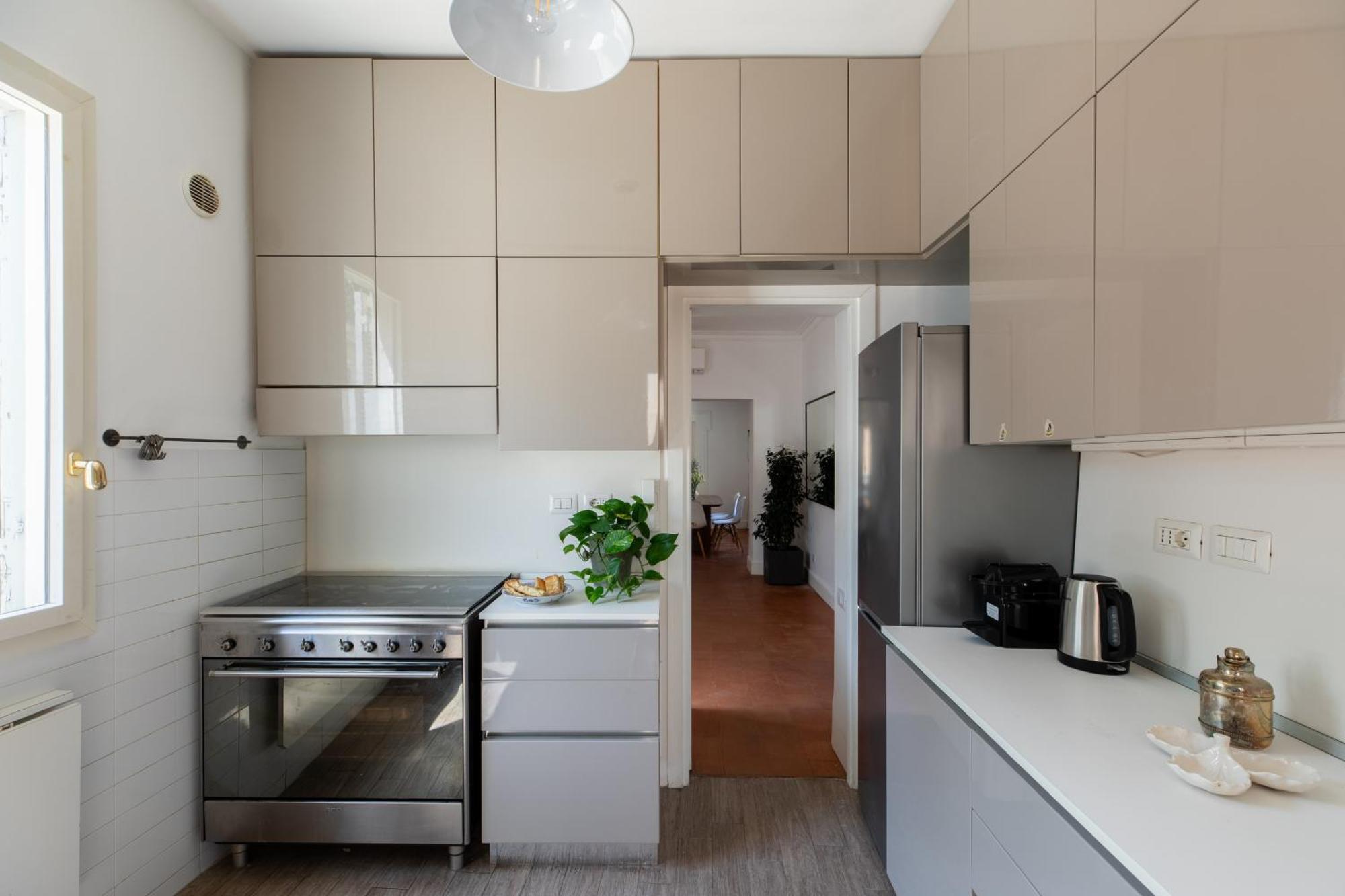 Appartamento Iflat Trastevere Stylish 4 Bedroom Penthouse