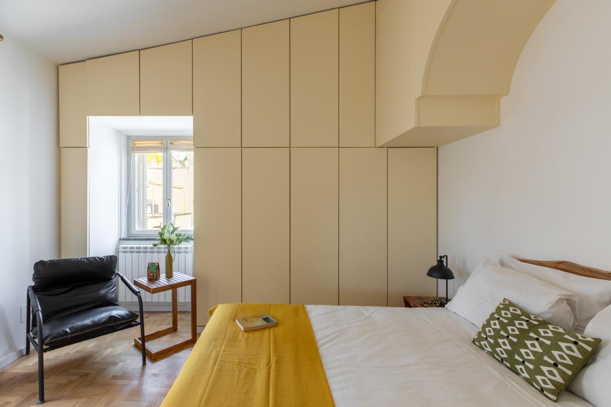 Appartamento Iflat Trastevere Stylish 4 Bedroom Penthouse