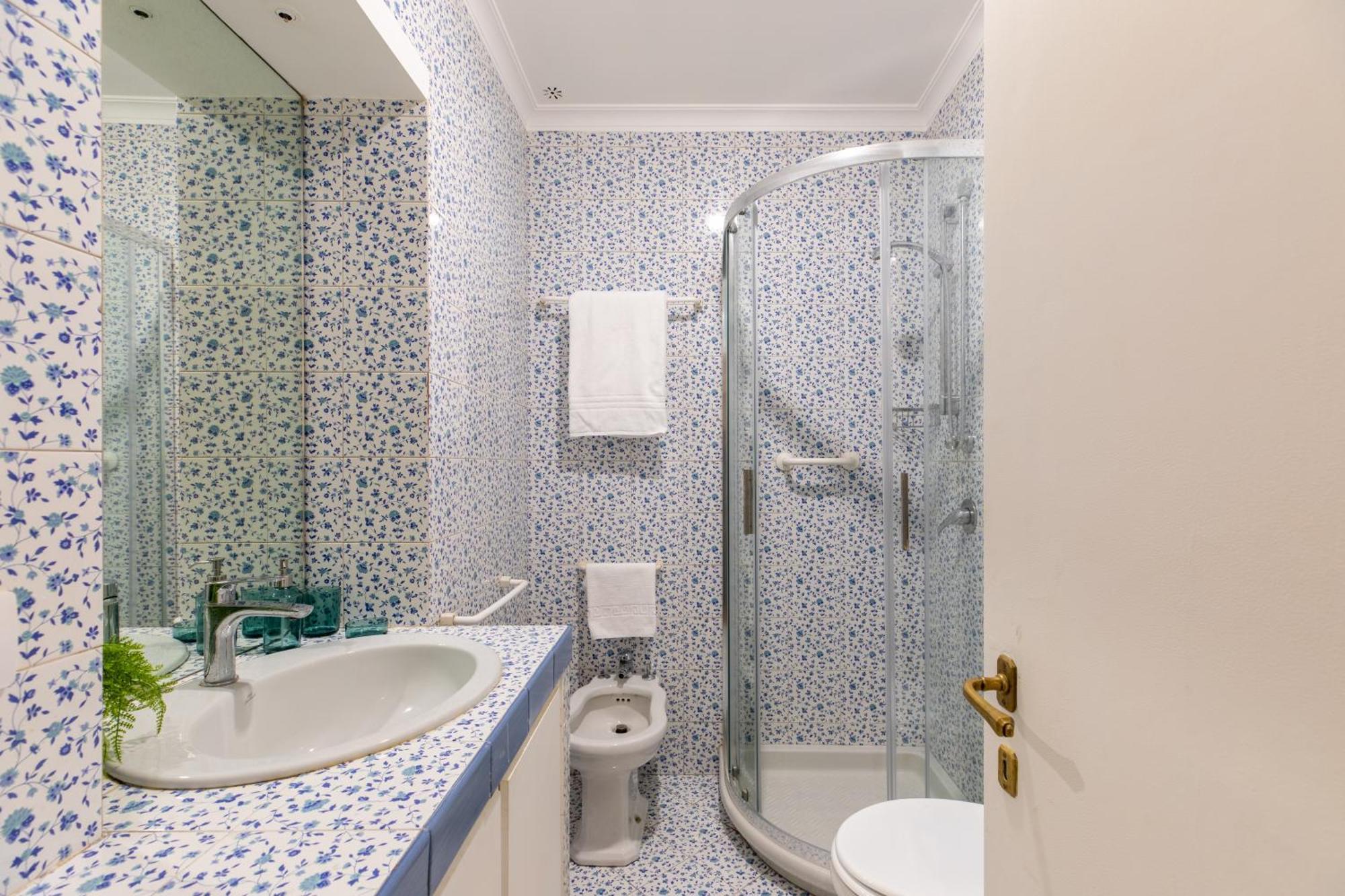 Iflat Trastevere Stylish 4 Bedroom Penthouse Appartamento