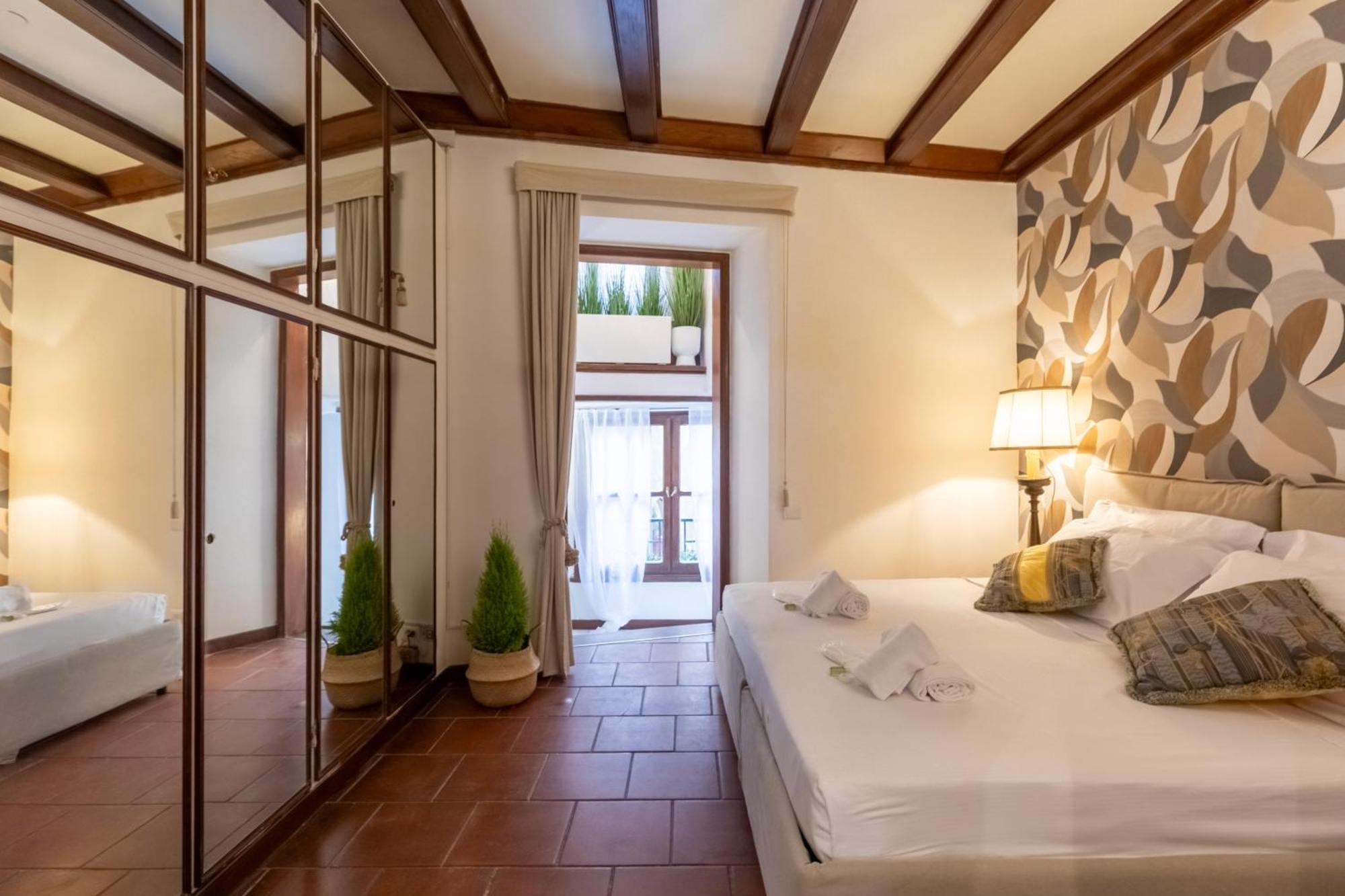 Chilling' Piazza Di Spagna Apartment Rome