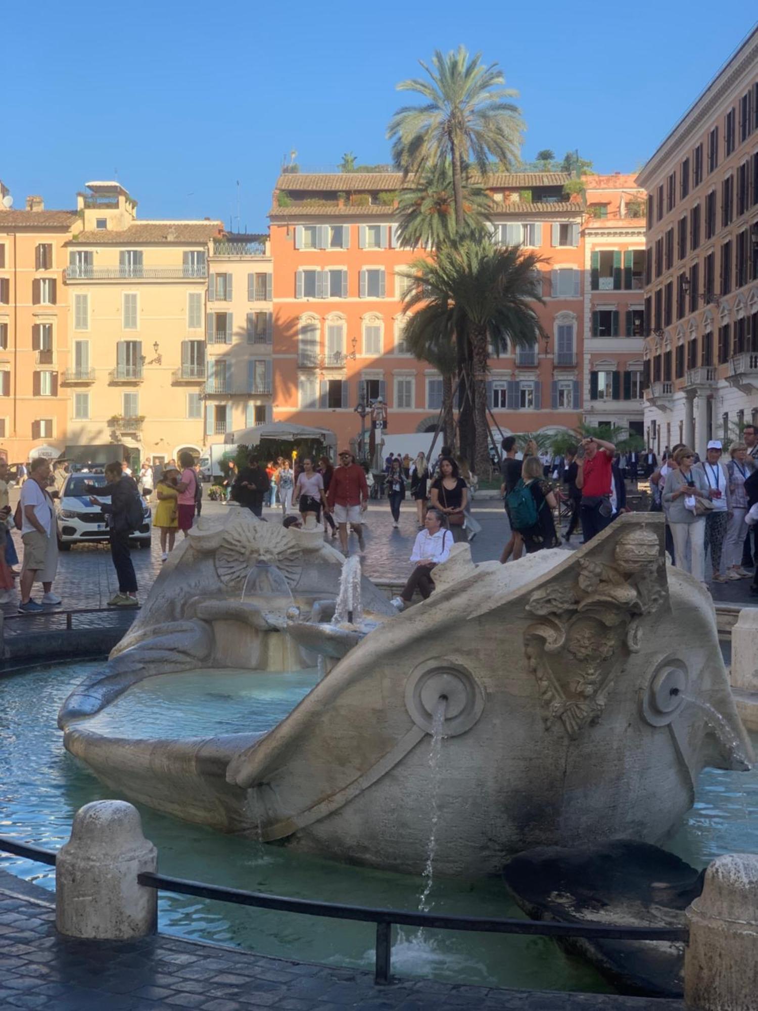 Apartment Nel Centro Storico. Rome