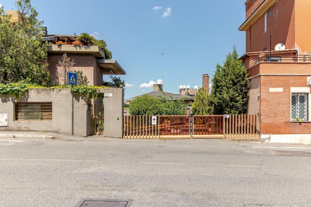 Musei Vaticani - Bilocale Con Terrazza Nel Apartamento *