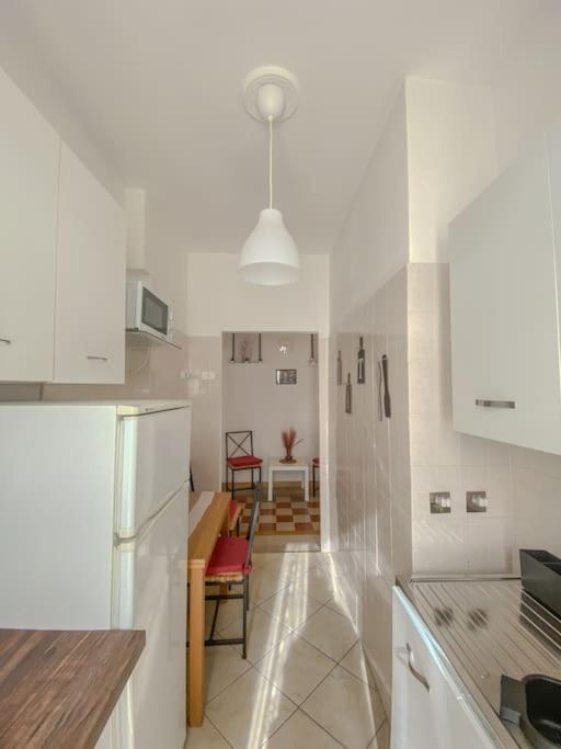 Apartamento Netflix & Wi-fi Dacia Roma