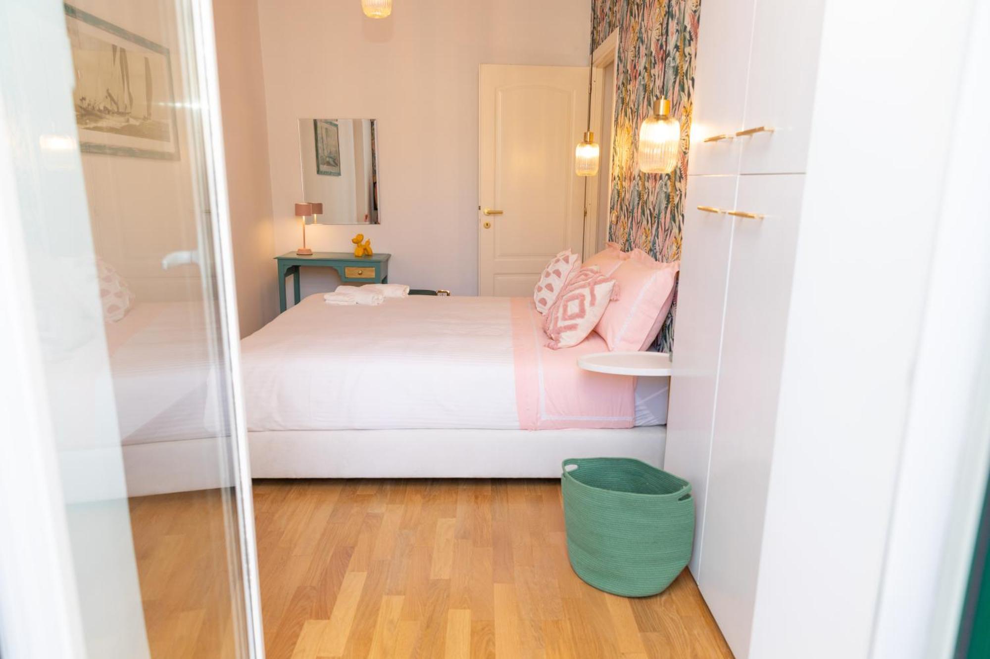 Stefania's Luxury Roma