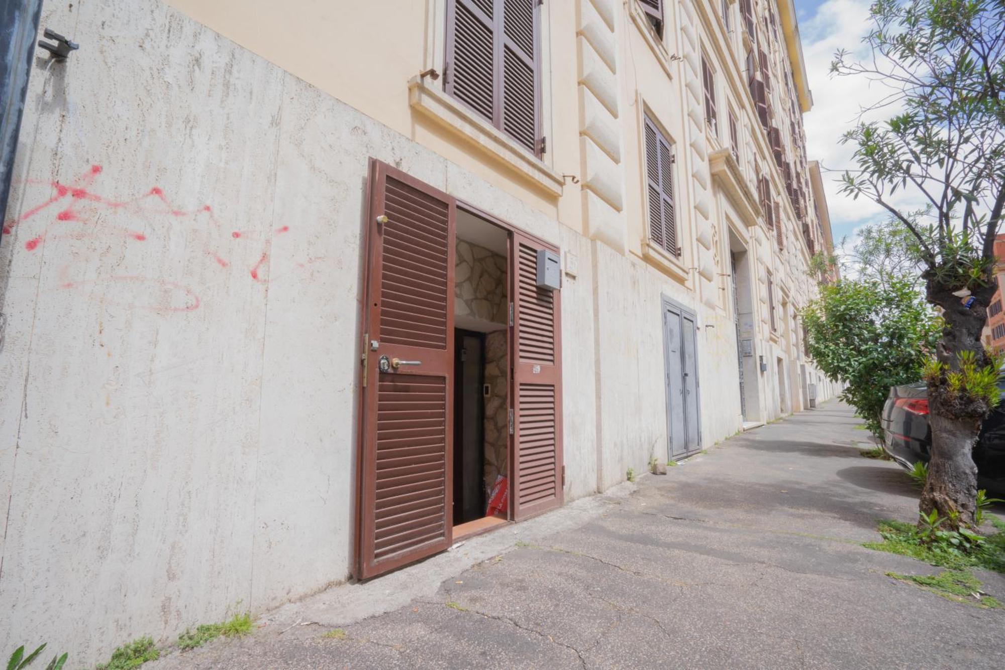 Dimora San Giovanni Apartment