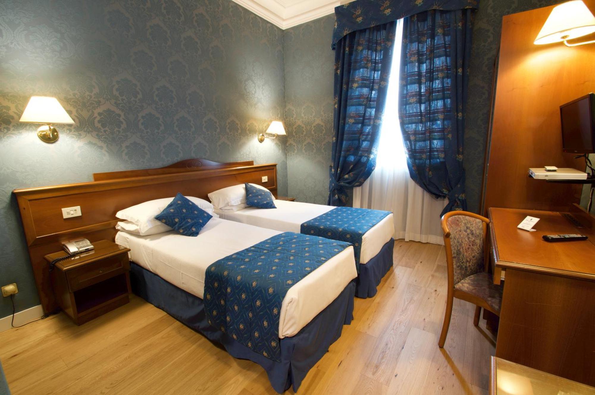 Montecarlo Hotel