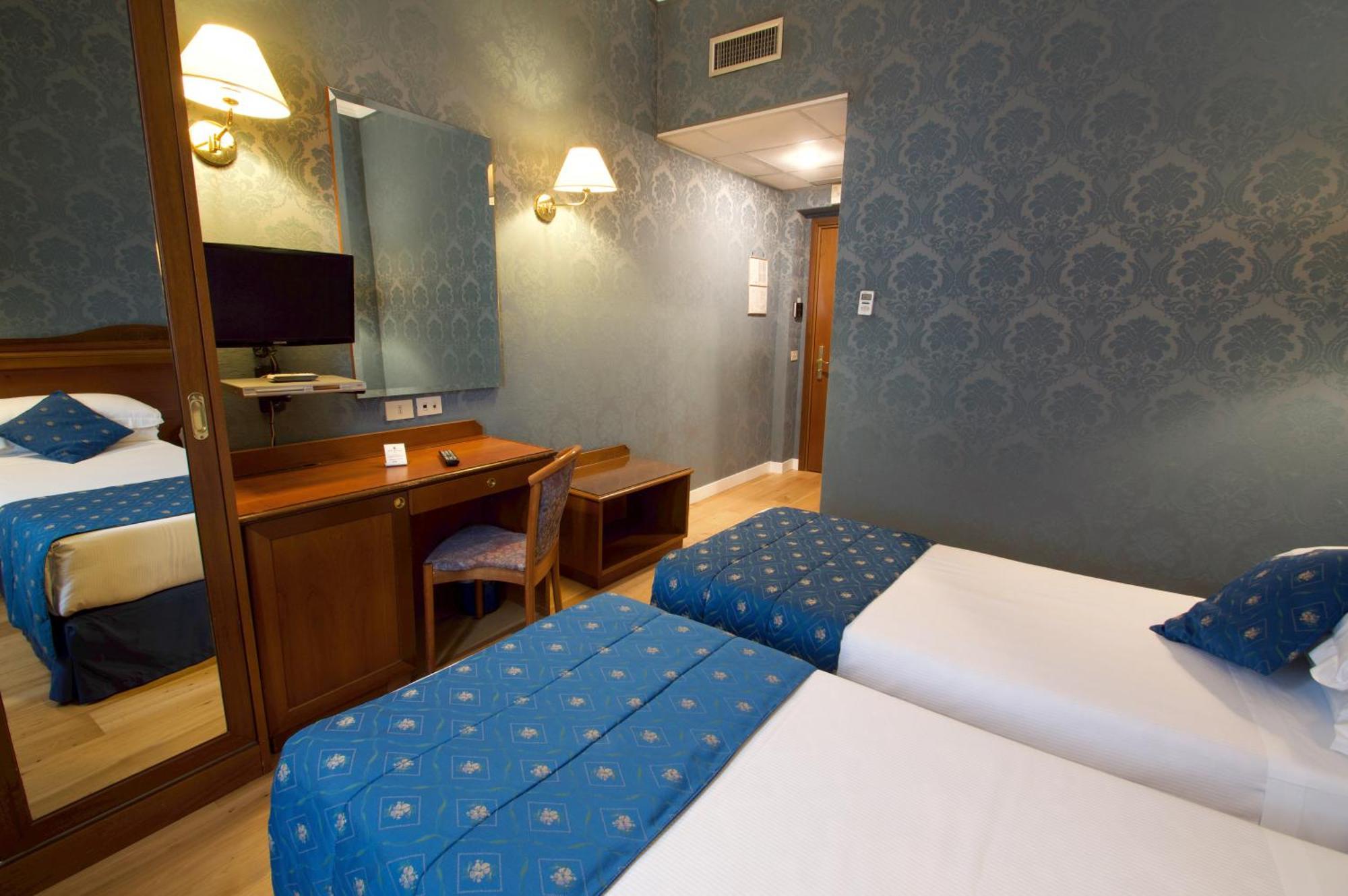 Montecarlo 3* Roma