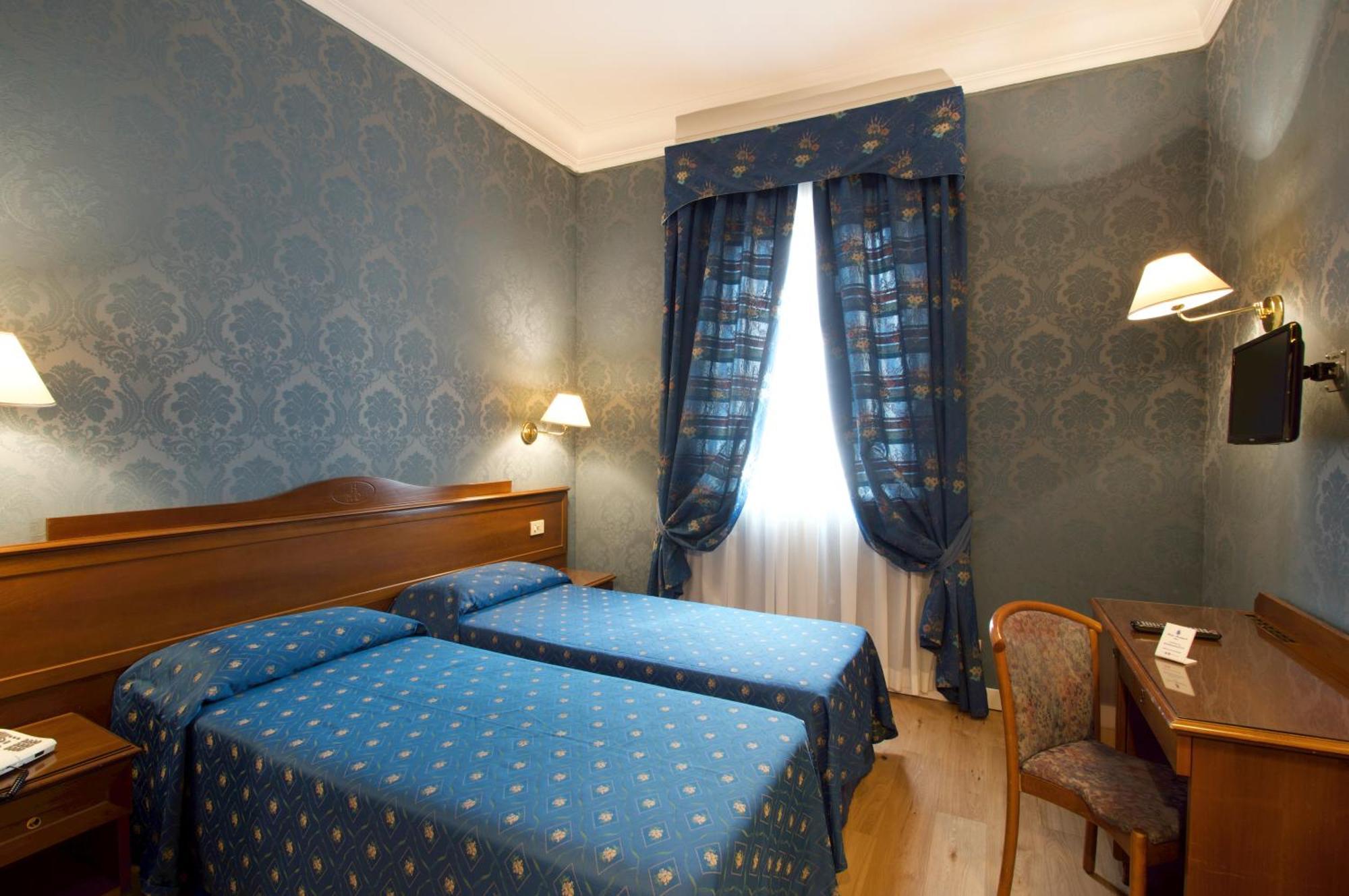 Montecarlo 3* Roma