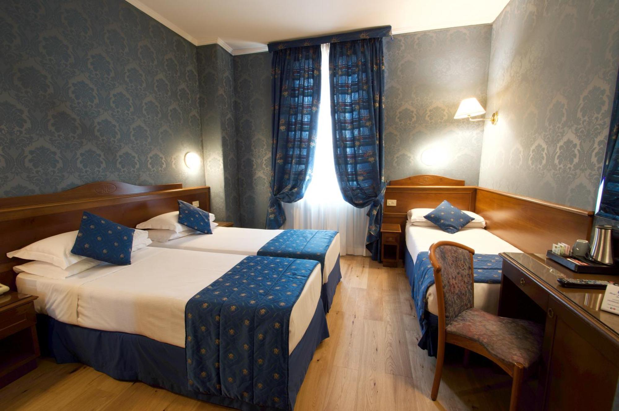 Hotel Montecarlo