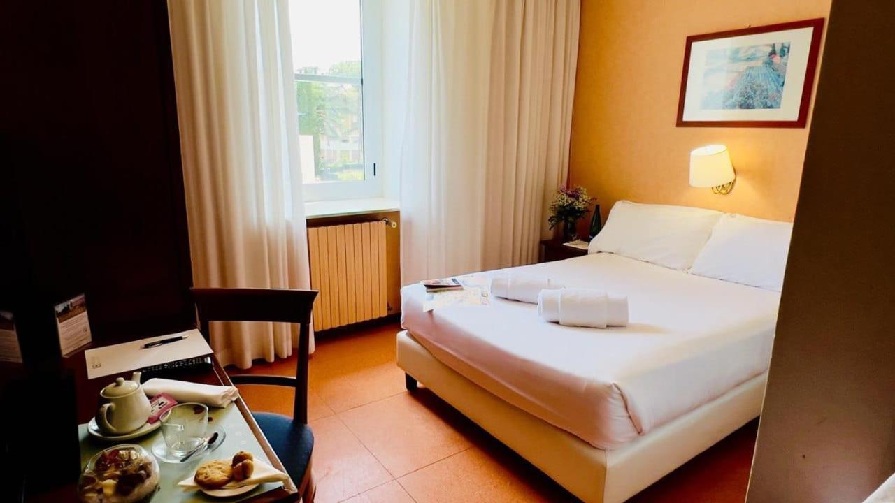 Hotell Eur Parco Dei Pini 3*