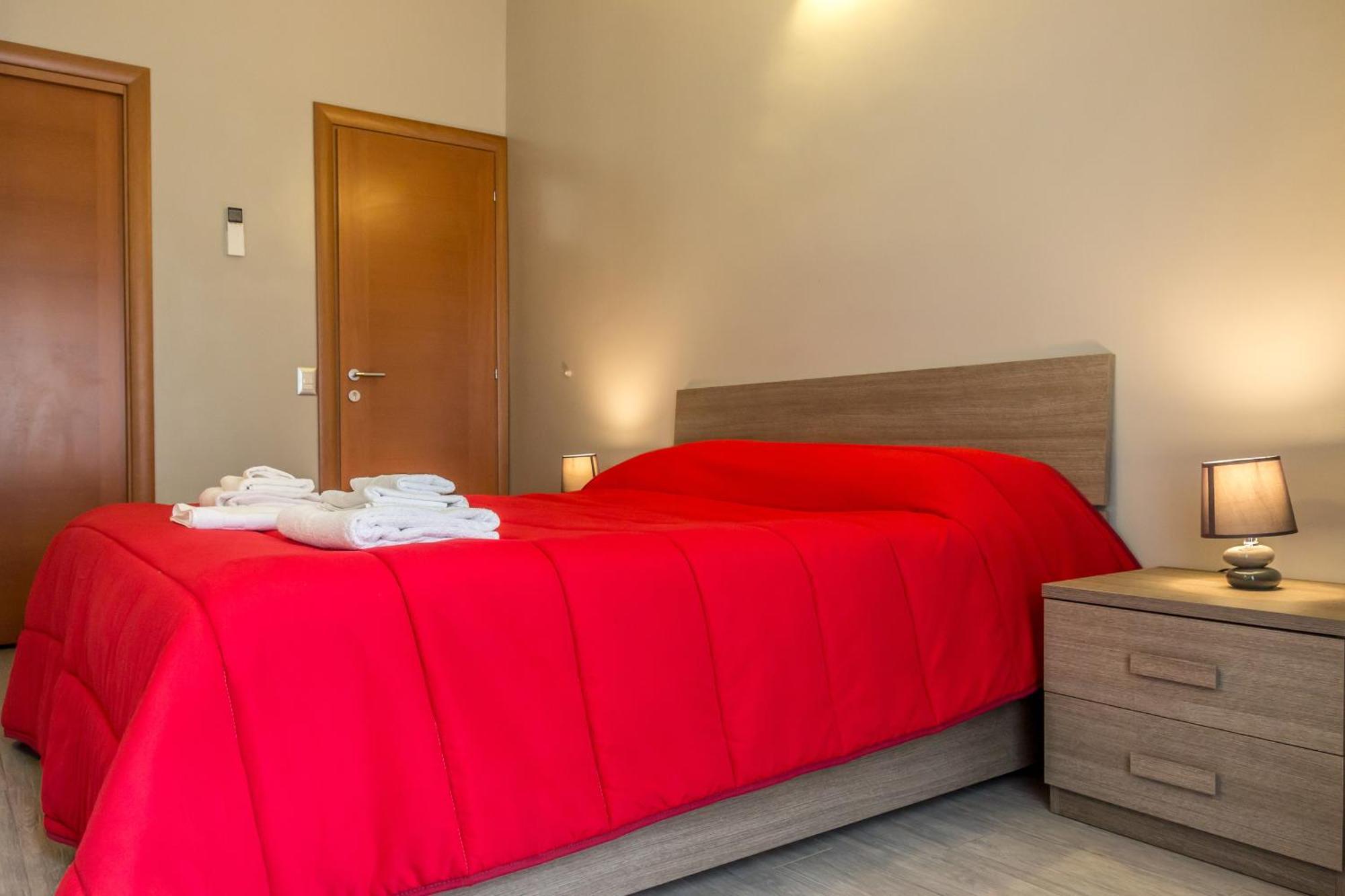 Guest house San Pietro's - 2*
