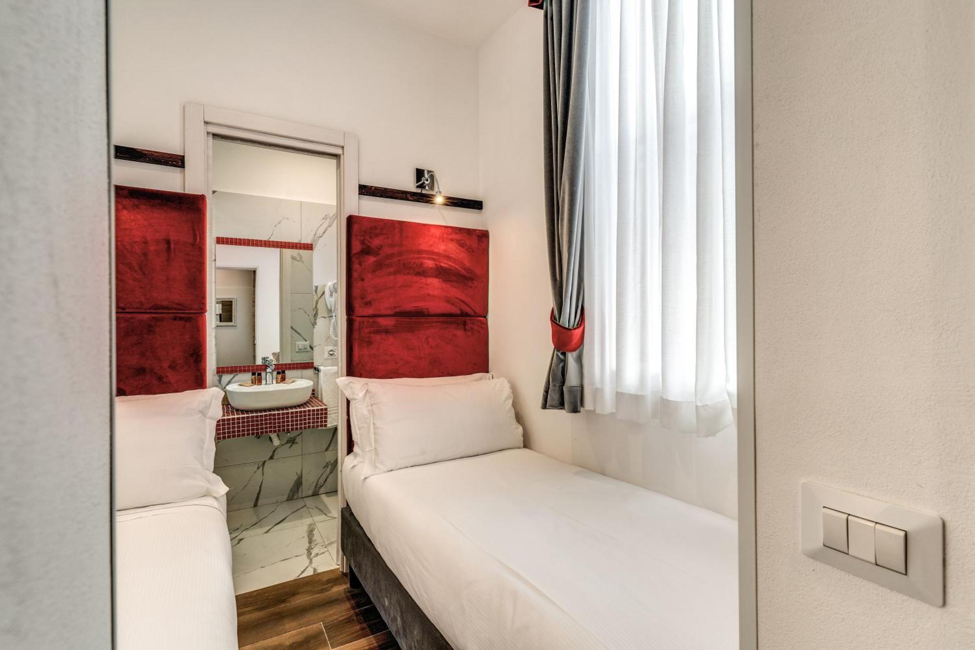 Piazza Di Spagna Comfort 3* Roma