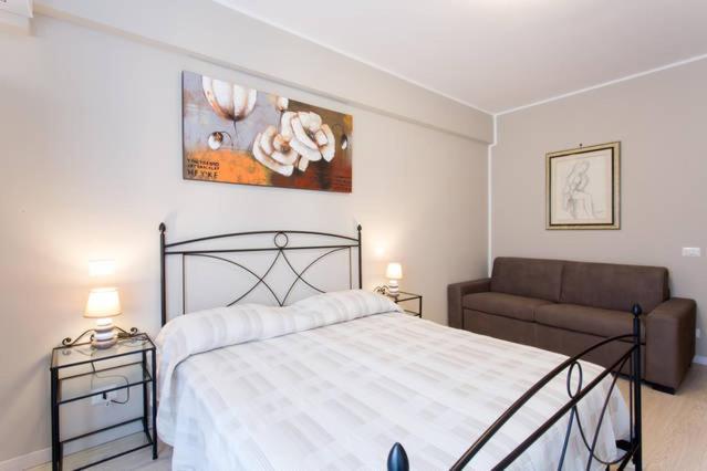 La Perla Di Bed & Breakfast 2*