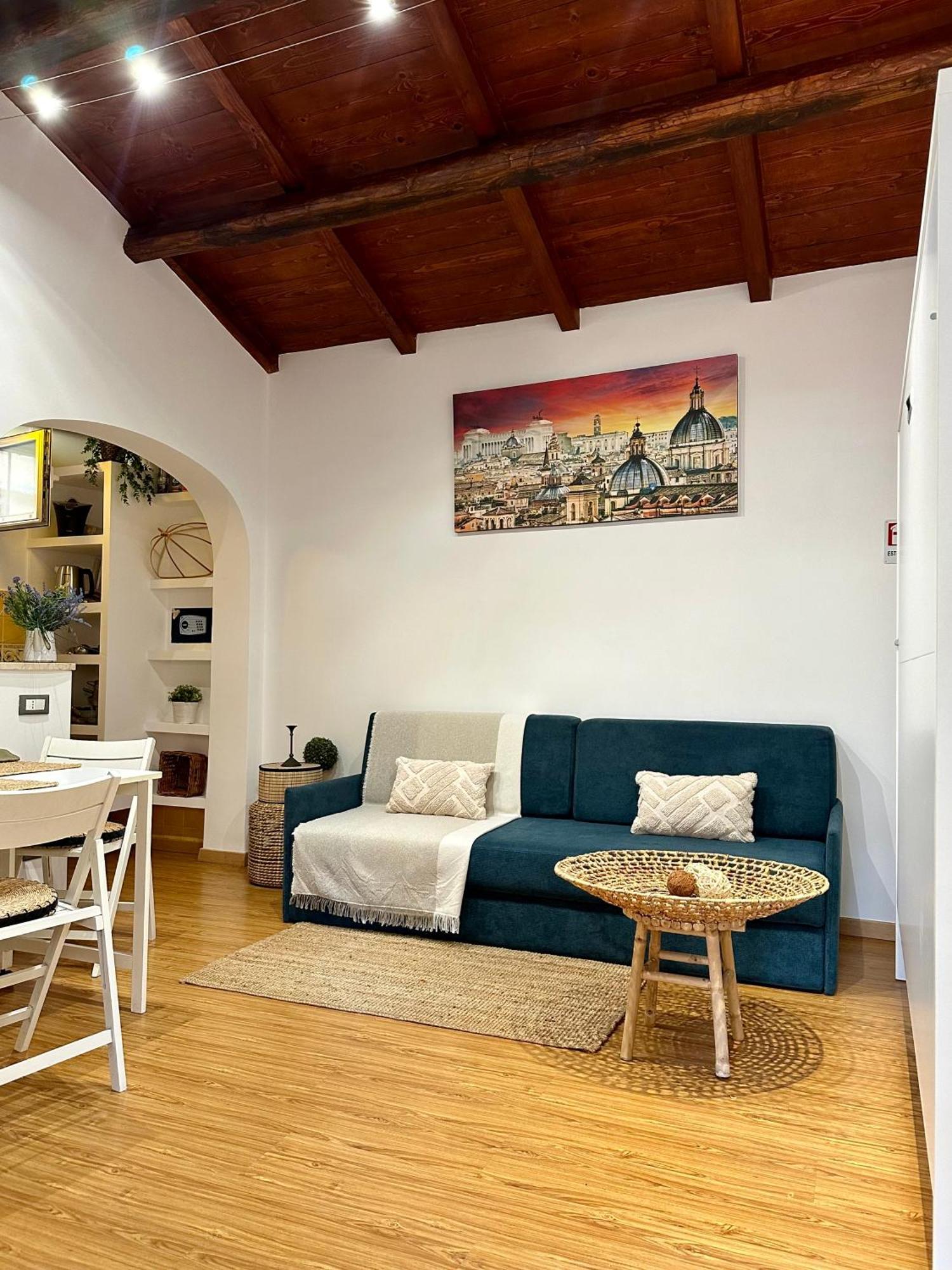 Eleonora House Holiday home
