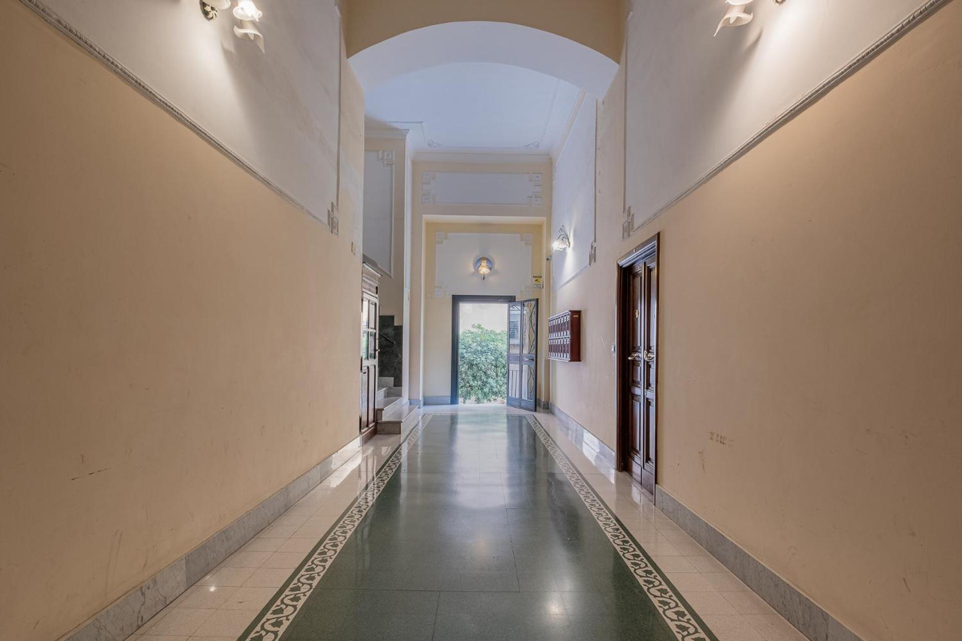 Castel Sant Angelo's Harmonious Apartamento *