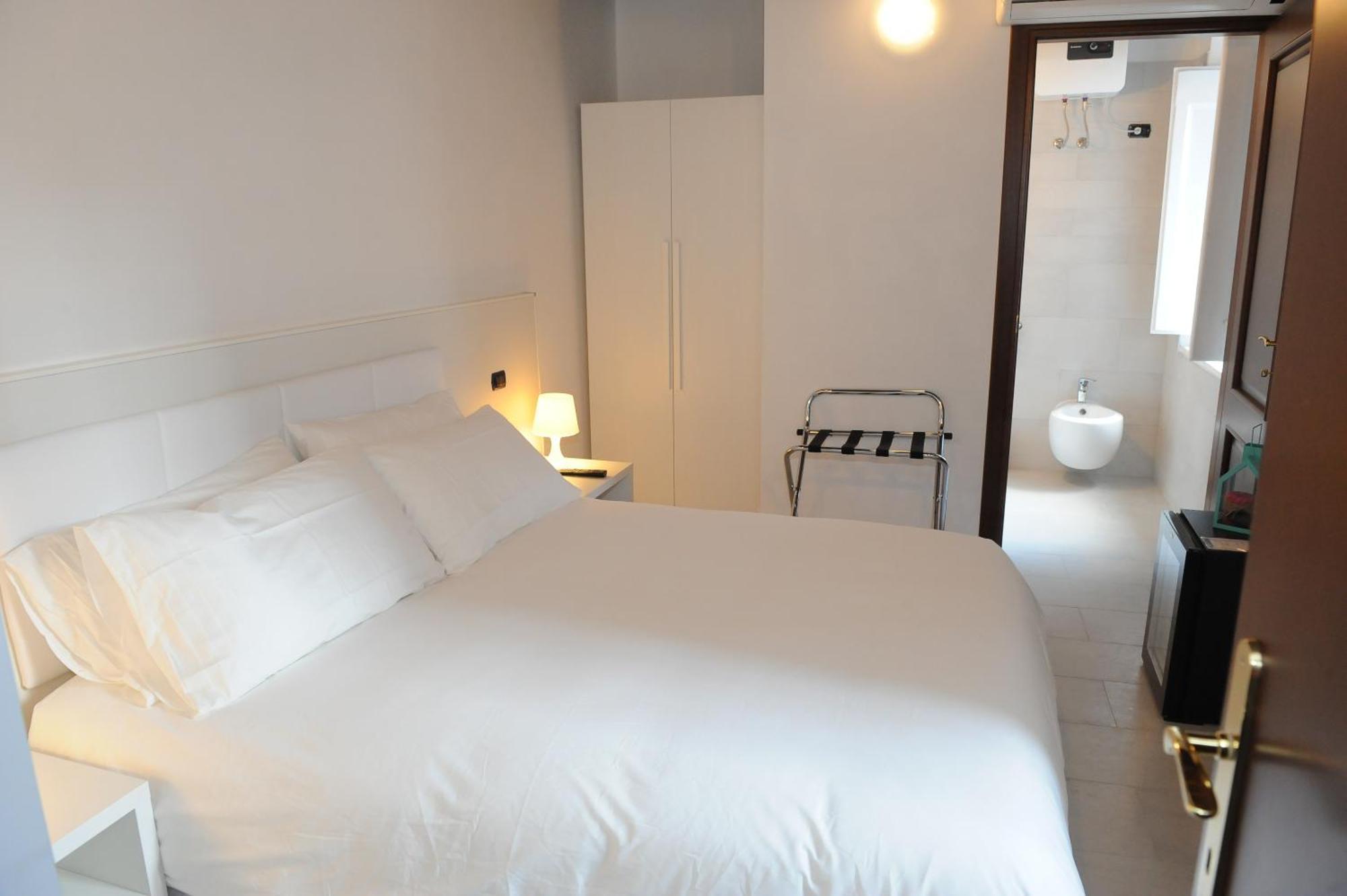 Flowers Apartments Gasthof Rom