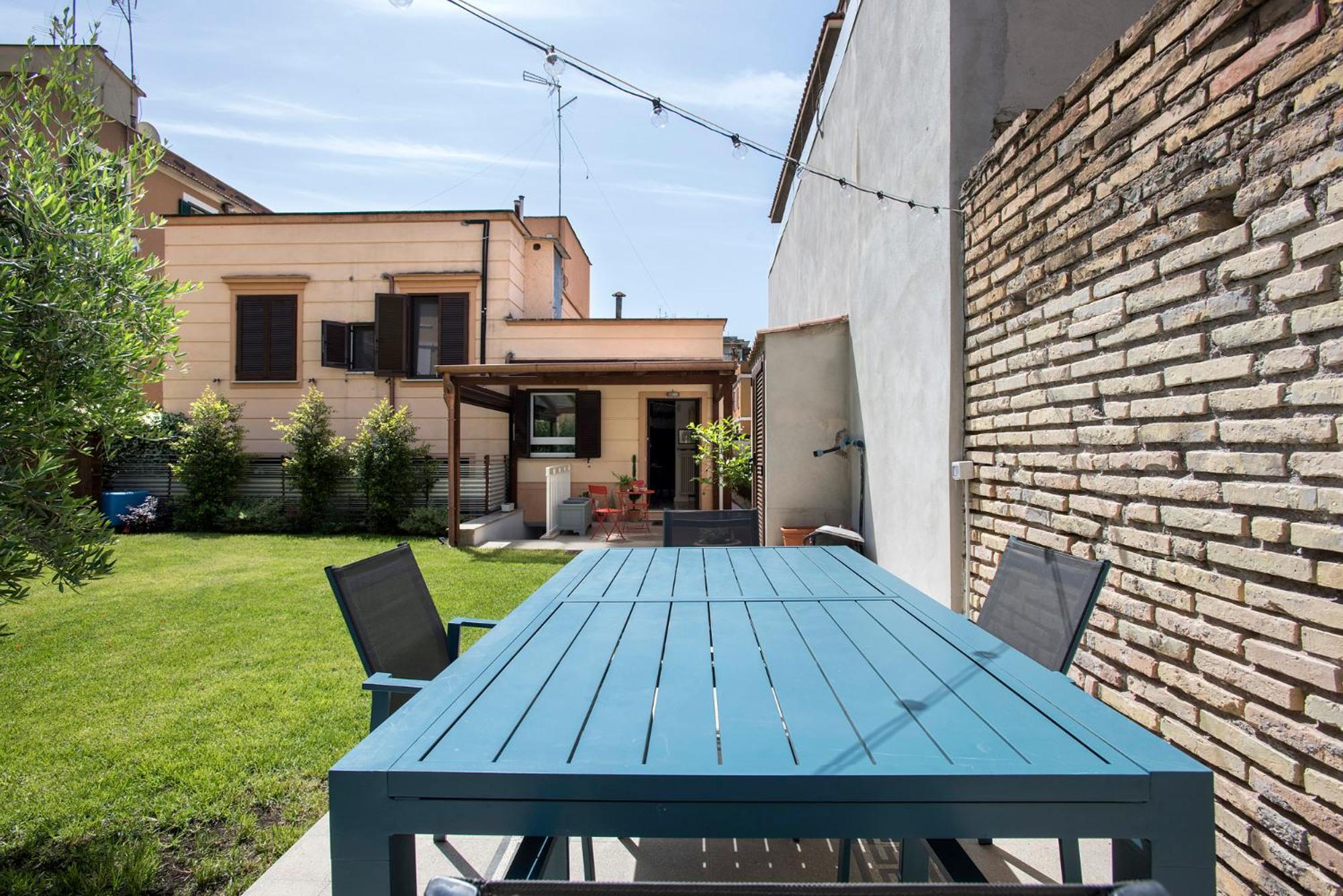 Casa vacanze Giardino Al 9 *