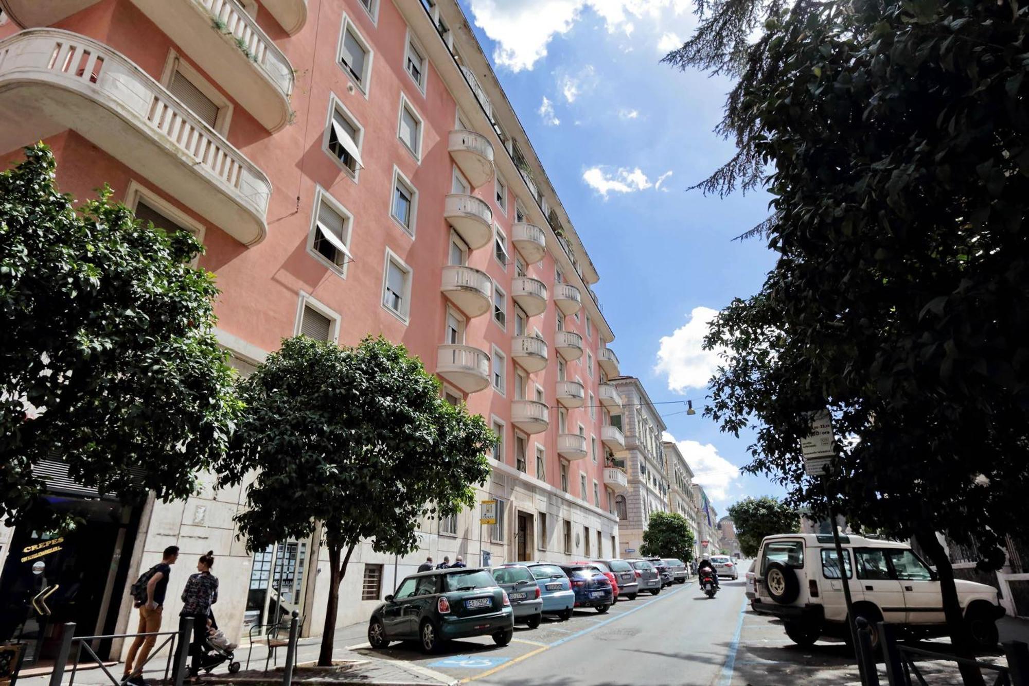 Bellezza Al Colosseo - & Apts 3* Roma