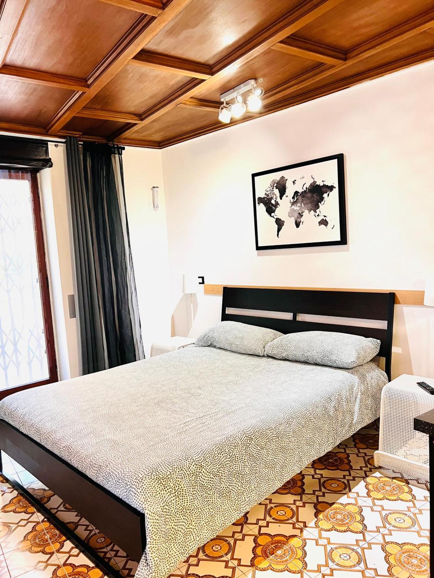 Aria Di Casa * Rom