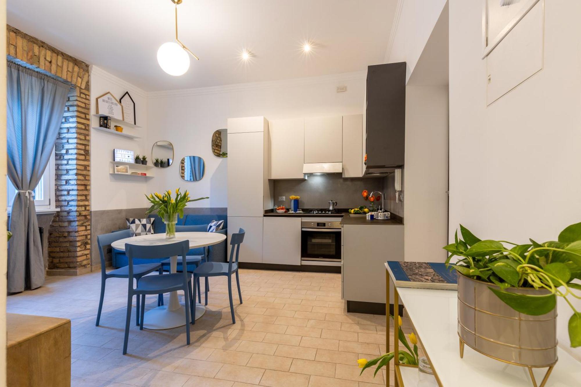 Brevi Design Appartamento *