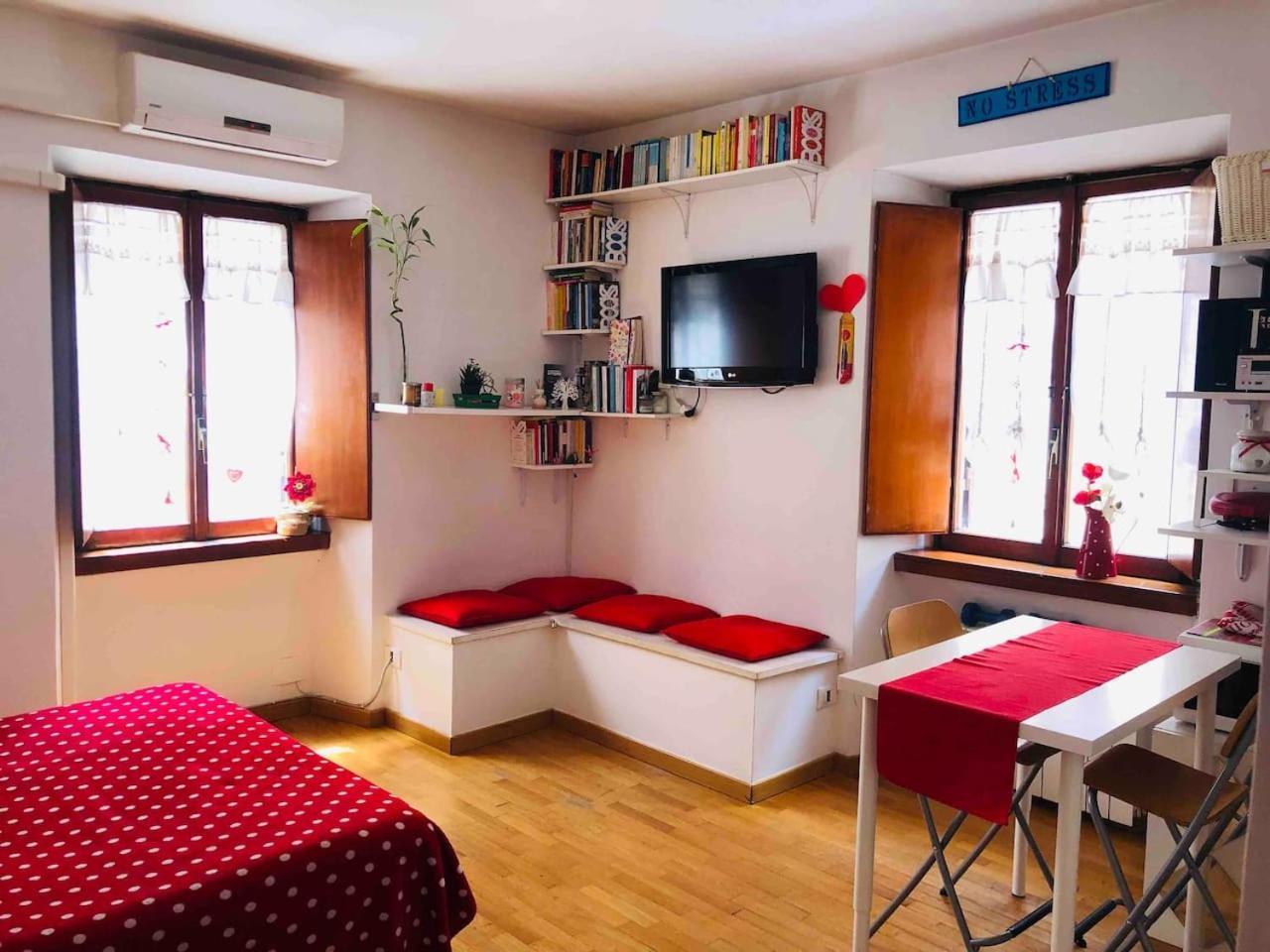 Lovely Near Colosseum Apartamento