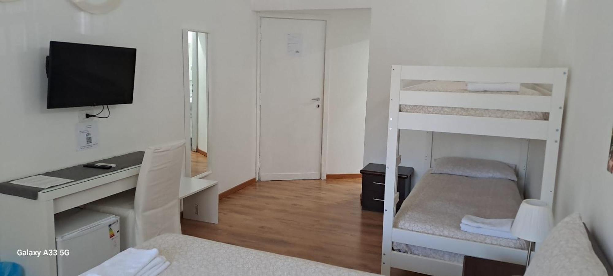 Appia Avenue 639 Affittacamere 2*